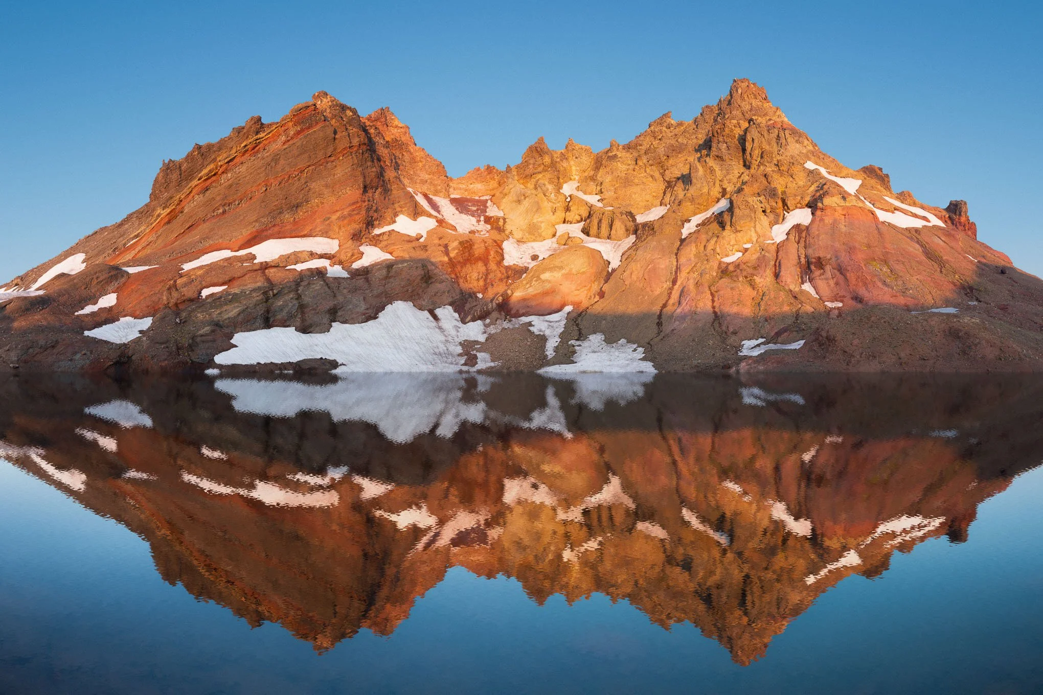 broken-reflections-2-broken-top-loop-no-name-lake-oregon-landscape-brendan-alex-phoenix.jpg