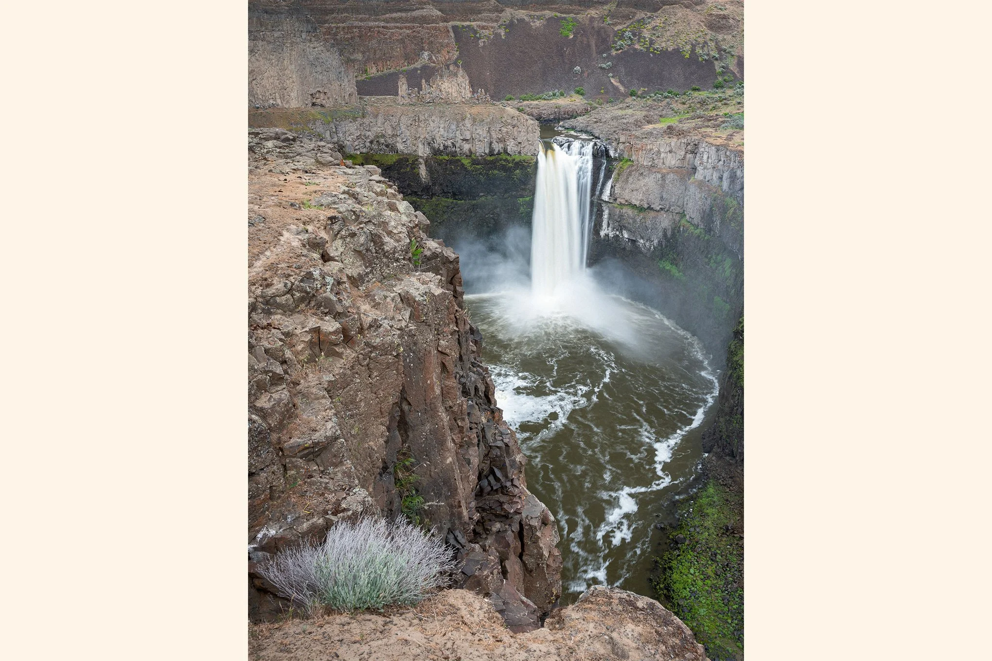 palouse-falls-1-washington-state-landscape-photography-brendan-alex-phoenix.jpg