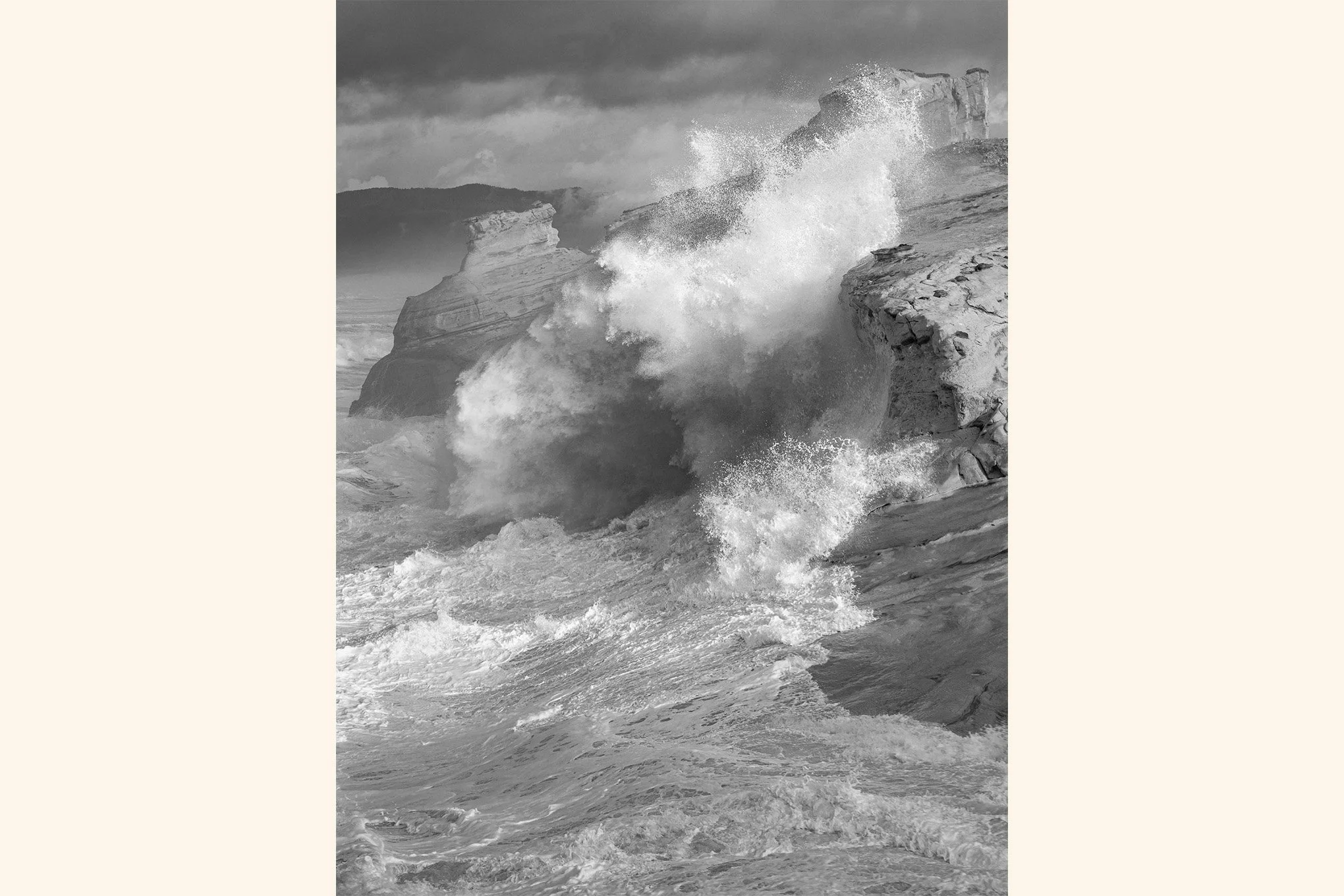 crescendo-1-black-and-white-big-waves-cape-kiwanda-oregon-coast-pacific-city-fine-art-landscape-photography-brendan-alex-phoenix.jpg