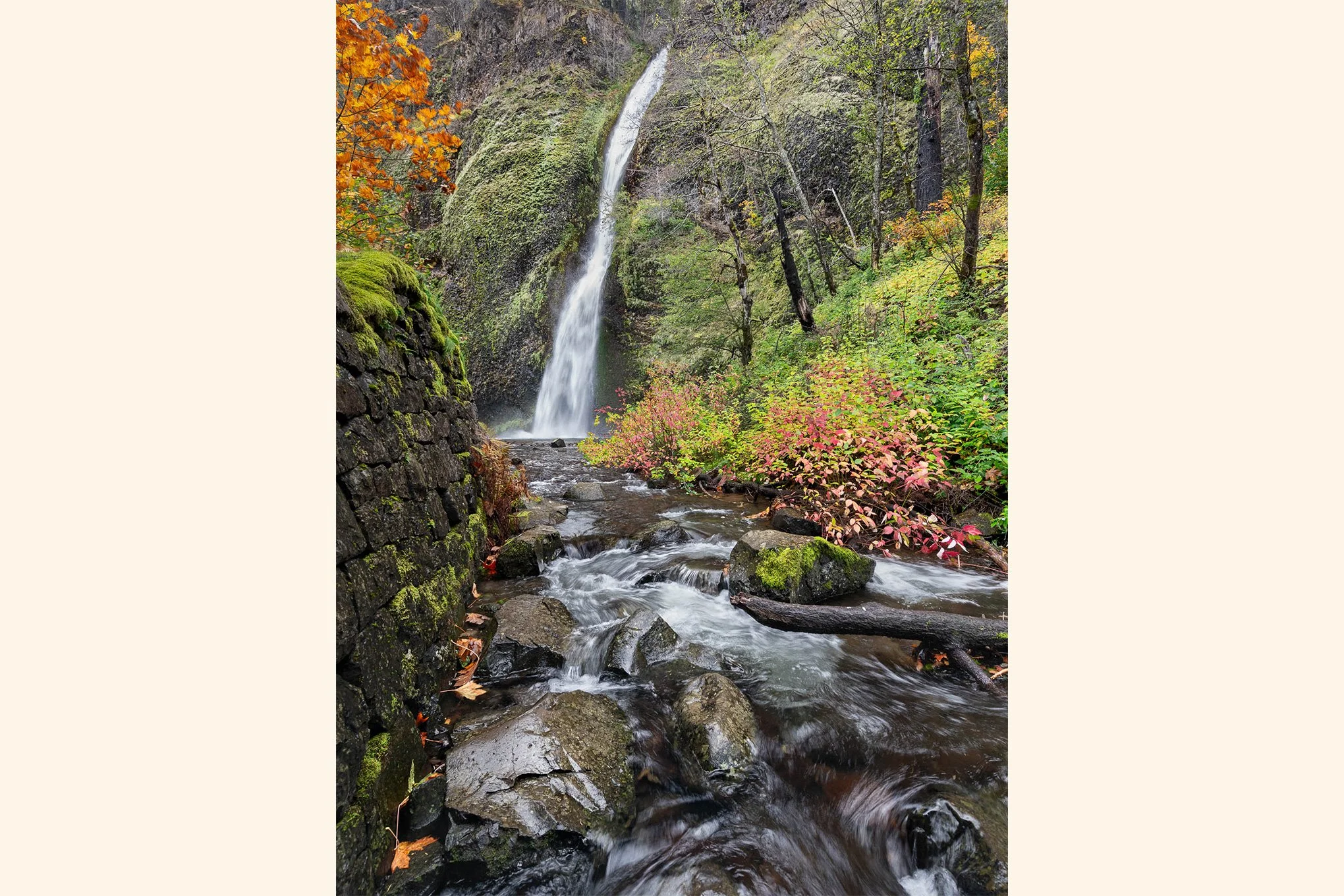 horsetail-falls-autumn-columbia-river-gorge-oregon-landscape-photography-brendan-alex-phoenix.jpg