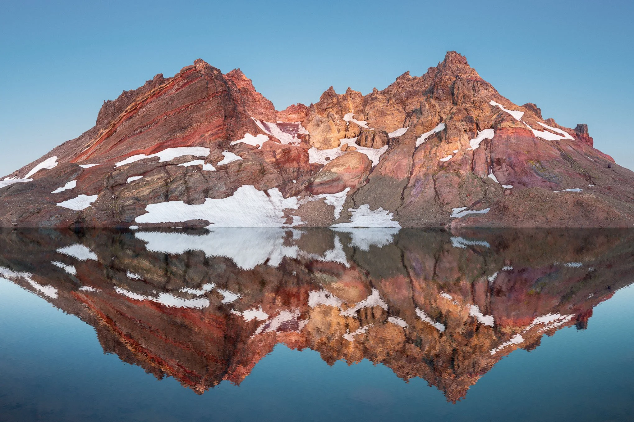 broken-reflections-1-broken-top-loop-no-name-lake-oregon-landscape-brendan-alex-phoenix.jpg