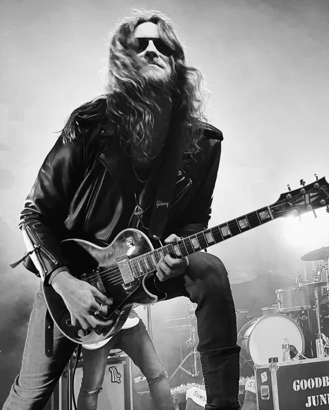 Today we celebrate our bandmate, cousin and friend for his day of birth! 25 years ago the world was changed forever when he was born and we are blessed to have him by our side💪🏽. 

Please join us in wishing @brandonkernq a very happy birthday!