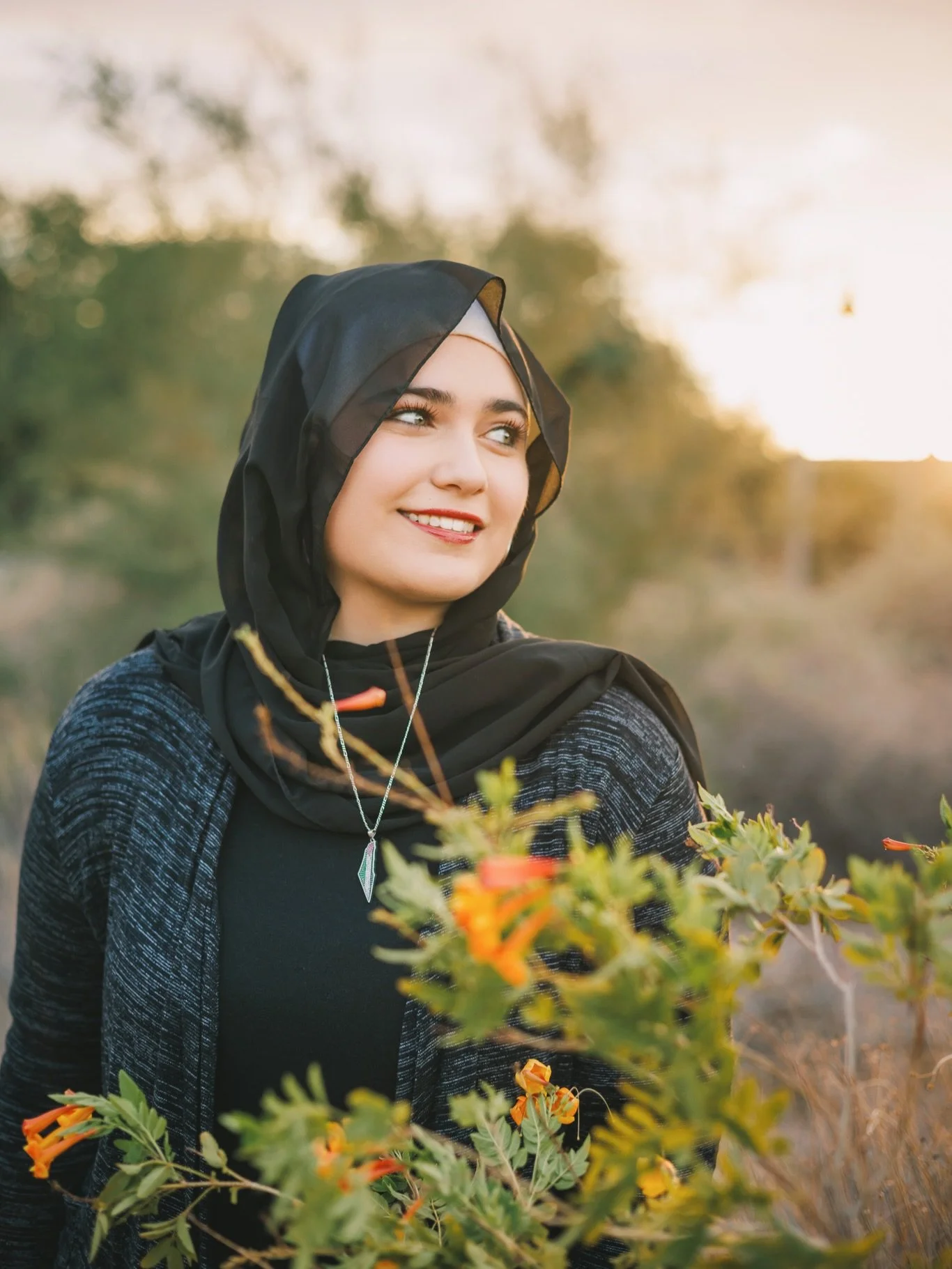 Aleena brought beauty, light and happiness to her Portrait Session 🧡

Happy December my friends, so excited for this month and I am committing to post all the sessions I haven&rsquo;t been able to share this year!

Booking NOW Class of 2026 Winter/S