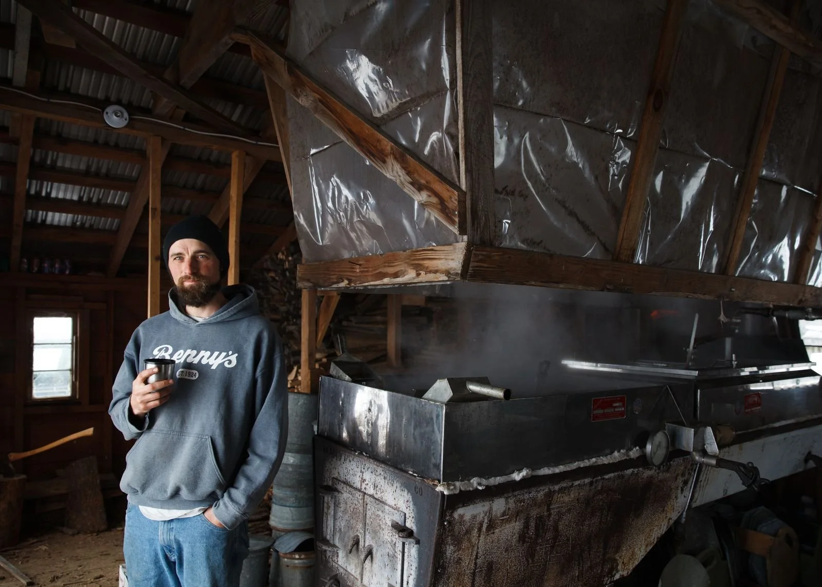 A little flashback photo to the very long days of boiling maple sap. We're not boiling this year, but we are planning all things maple the next few days for Maine Maple Weekend! 

Friday Pizza Special: 
-maple bacon
-hot shots (our own farm-grown pic