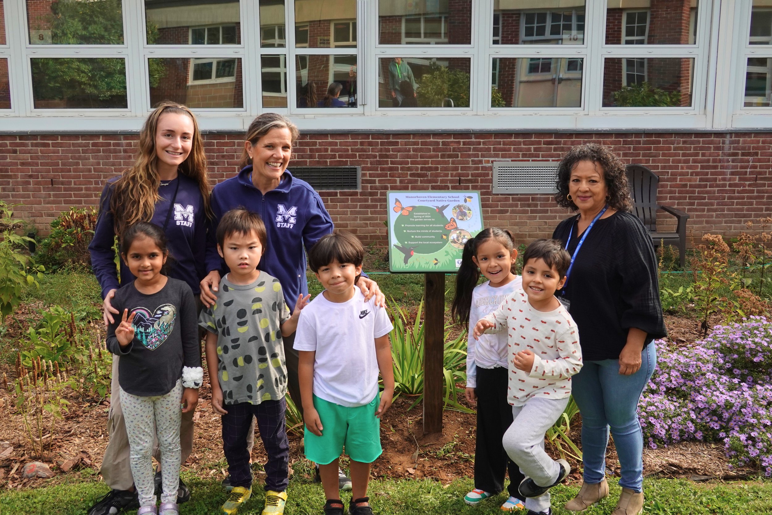Manorhaven Elementary School