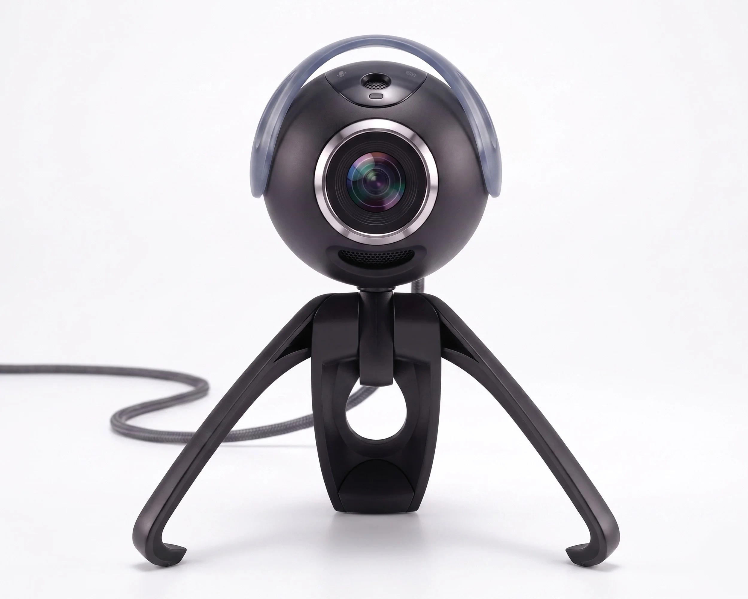 logitech-smart-clip-front-2500-2000.jpg