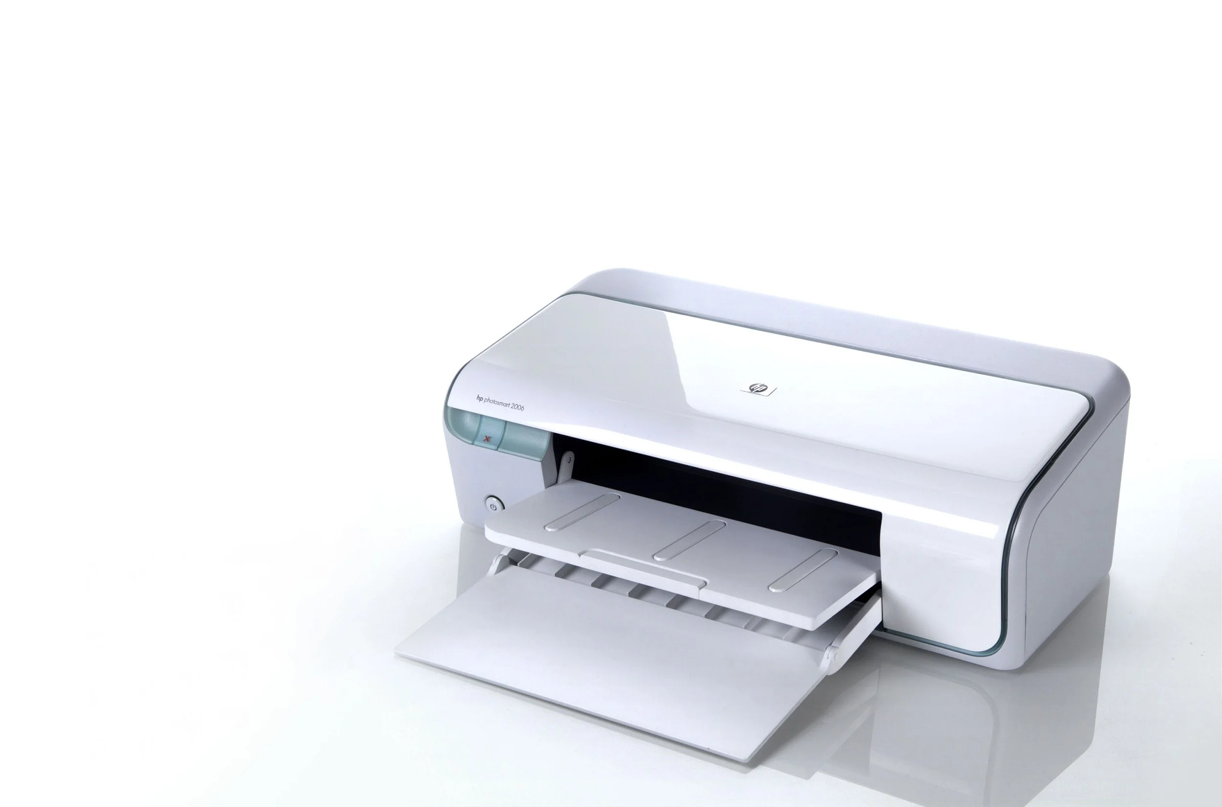 hp-photosmart-2006-single-function-printer-3-quarter-tray-open-2500-1651.jpg