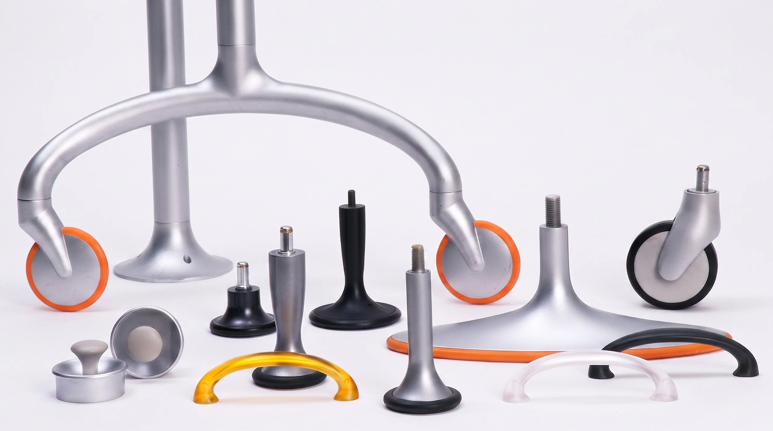 steelcase-design-language-individual-hardware-2500.jpg
