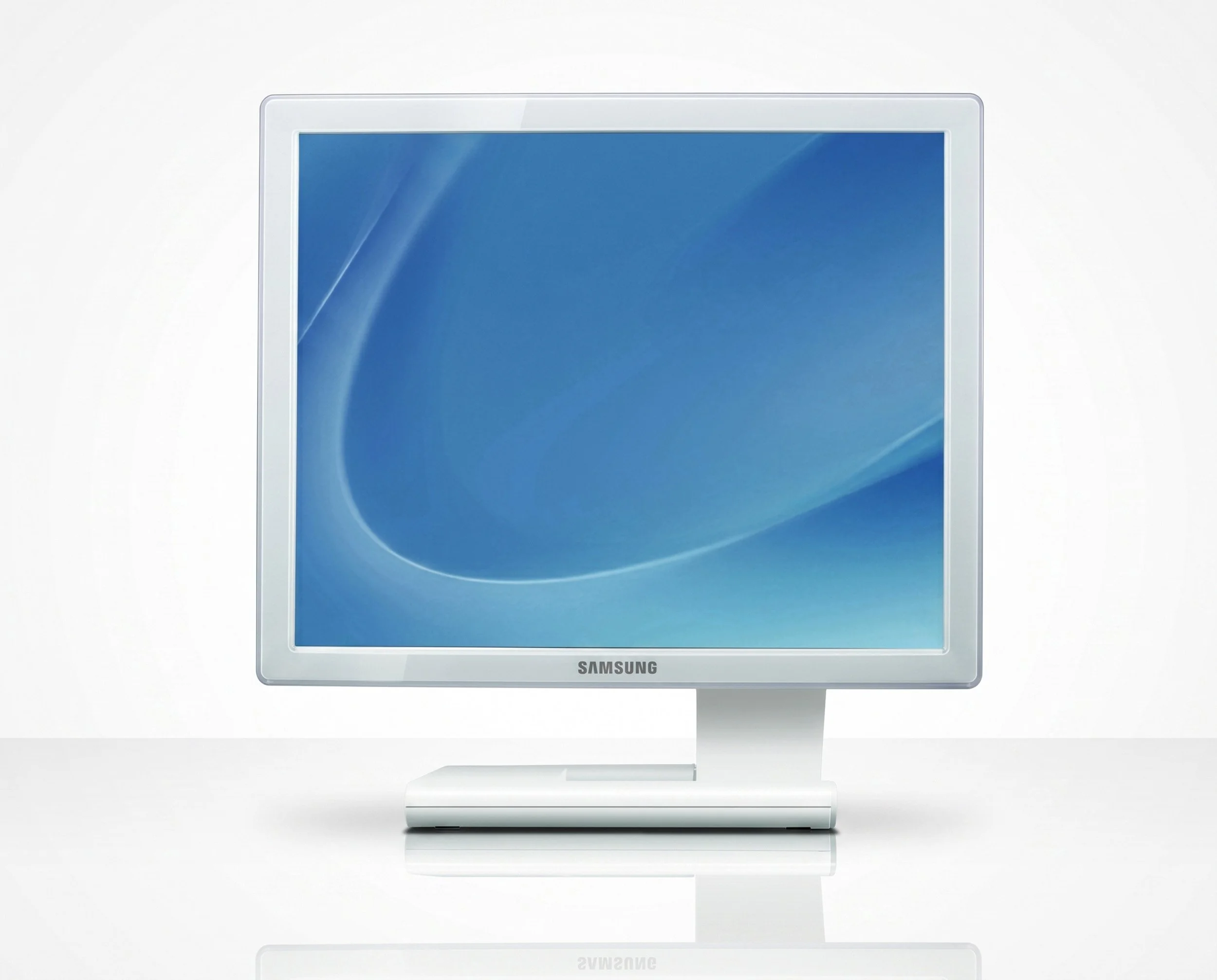 samsung-lcd-monitor-syncmaster-971p-straight-front-2500-2014.jpg