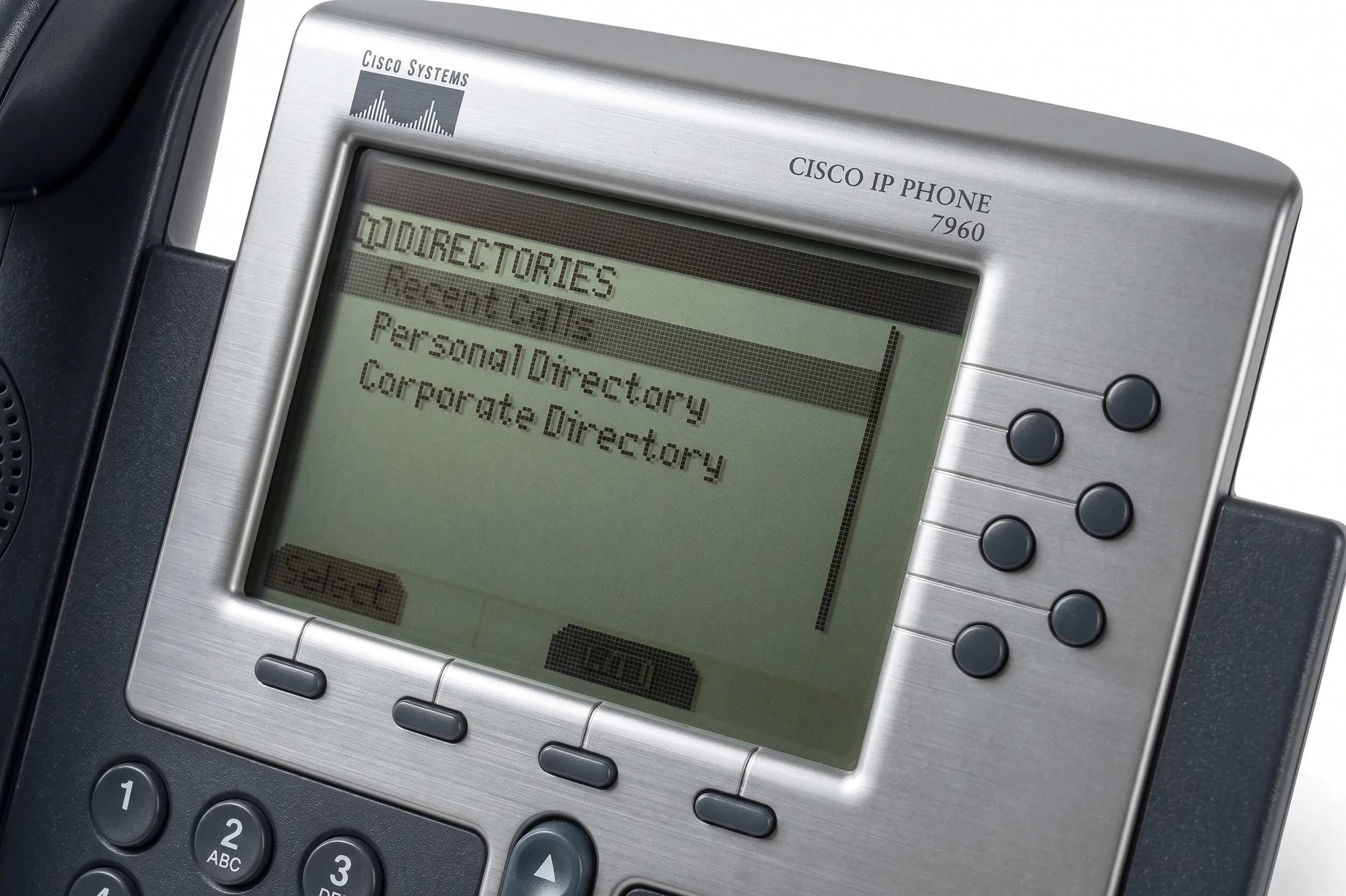 cisco-systems-voip-telephone-close-up-display-2500.jpg