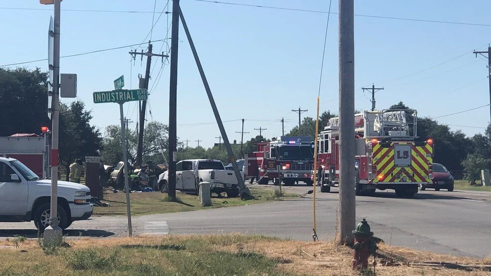 Abilene man dies in 2-pickup truck collision.jpg