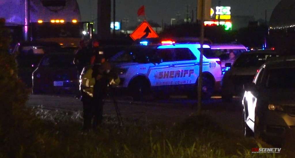 Pedestrian killed by 18-wheeler in Channelview 2.jpg
