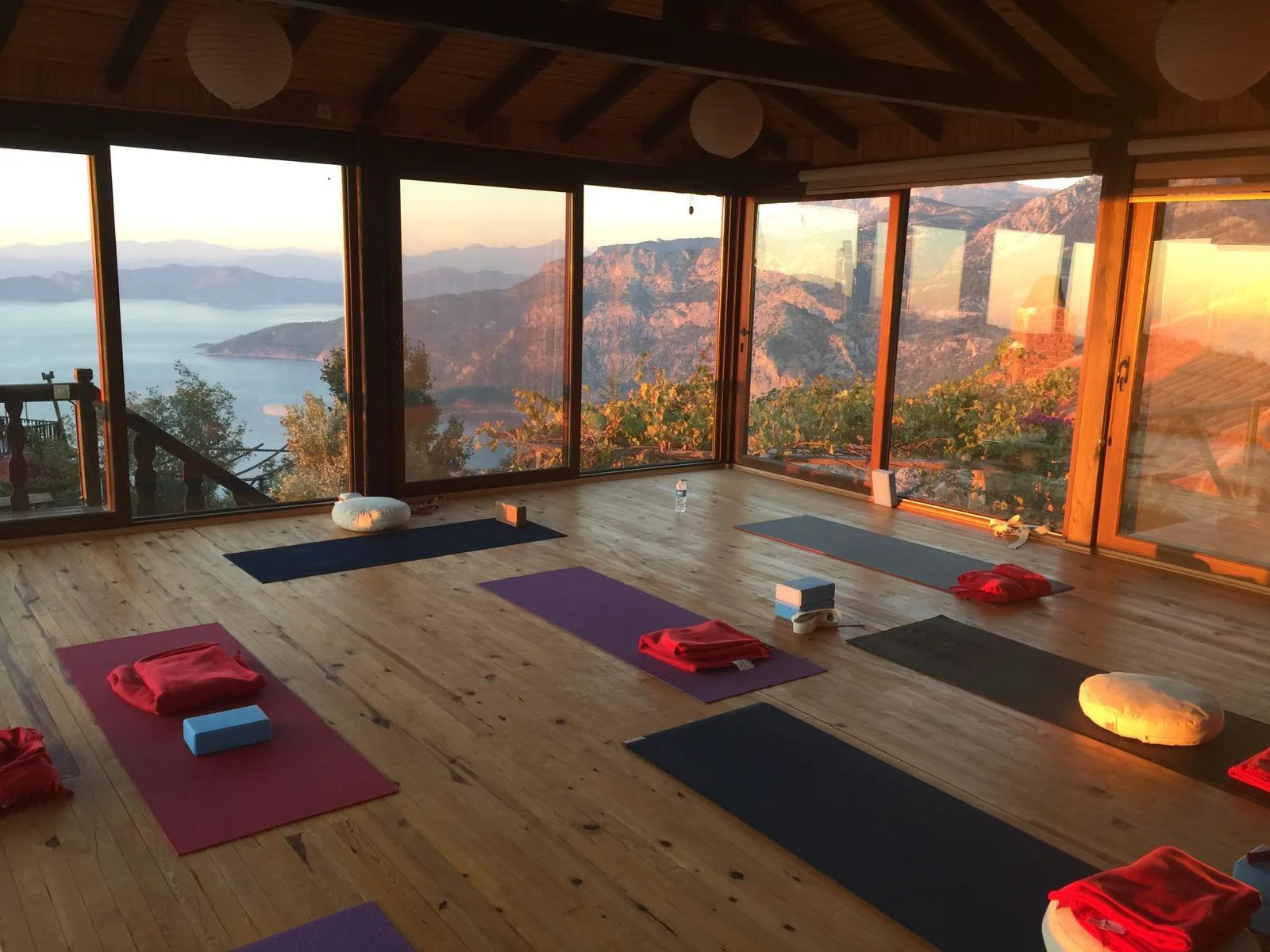 yogastudio.jpg