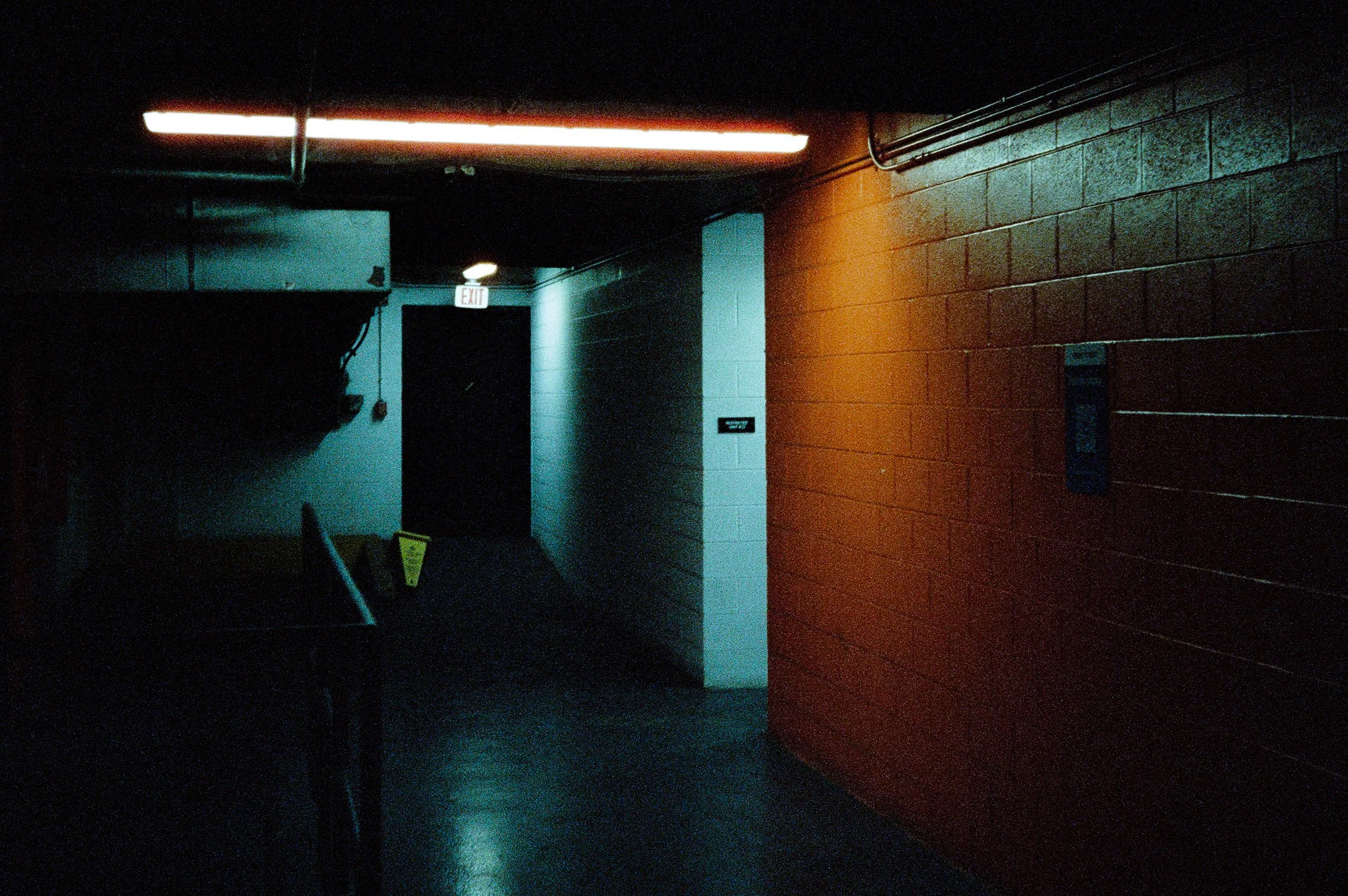 Canon Multi Tele | Cinestill 800T