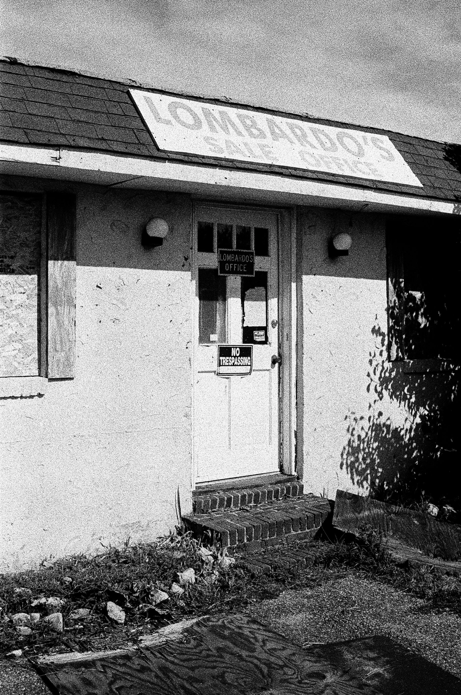Canon Canonet QL17 GIII | Kodak Tri-X 400