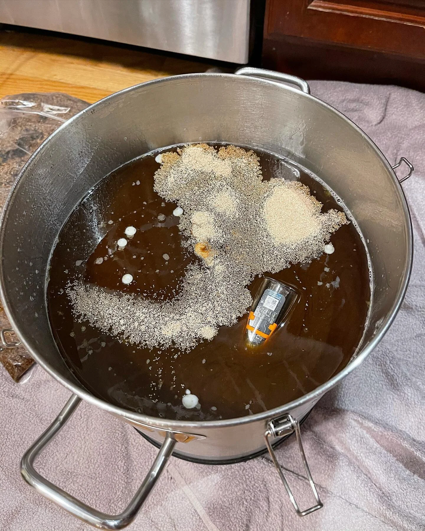 whew! a very long brew day, but a total success. 3.5 gallons of 1.106 imperial stout. 18 pounds of grain and decent efficiency for a water:grain ratio of 1.25lb/quart. had a little sparge, and I think it helped! three hours of boiling later and it&rs