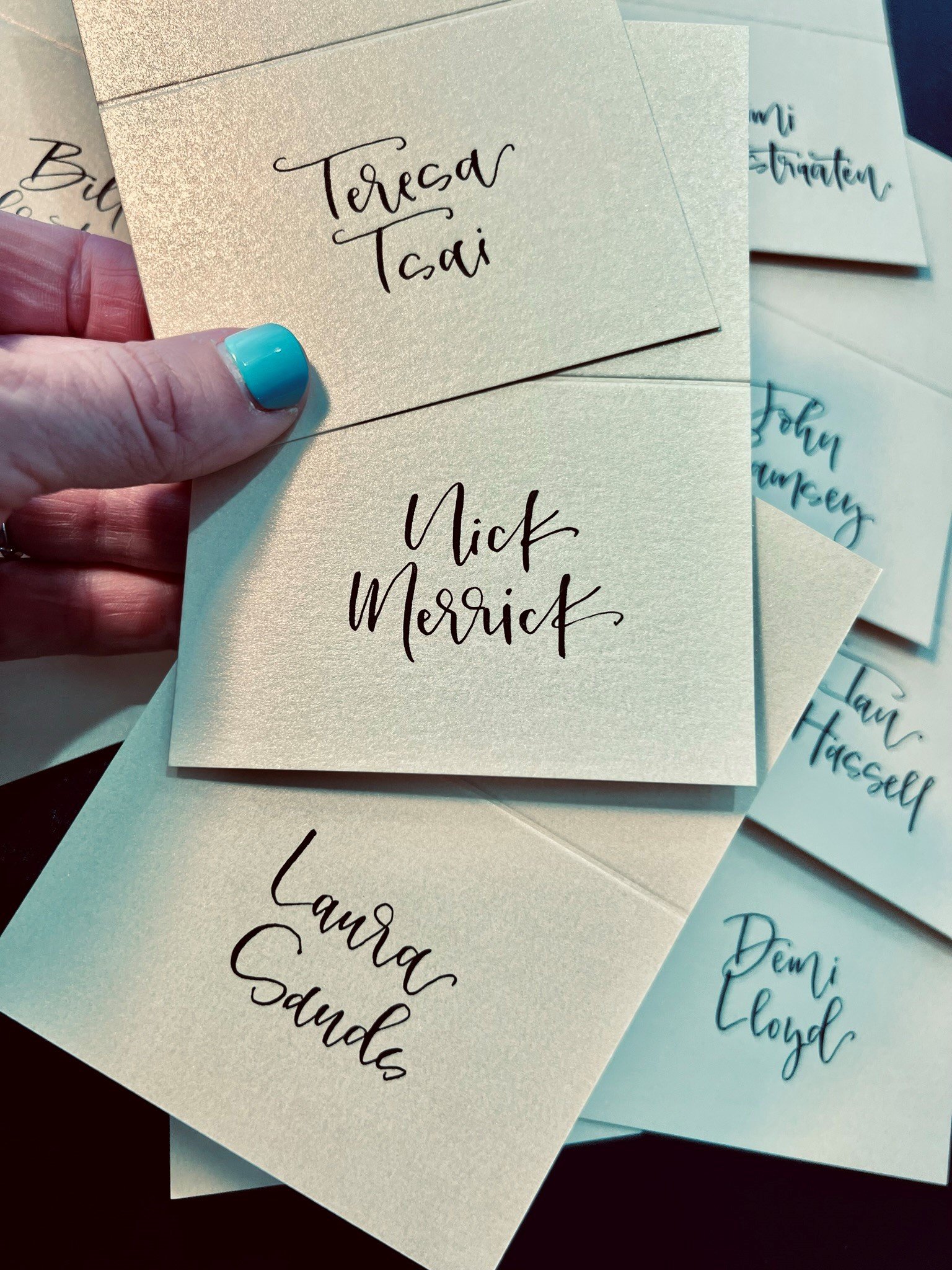 gold-black-place-cards-calligraphy-park-house-dallas.jpeg
