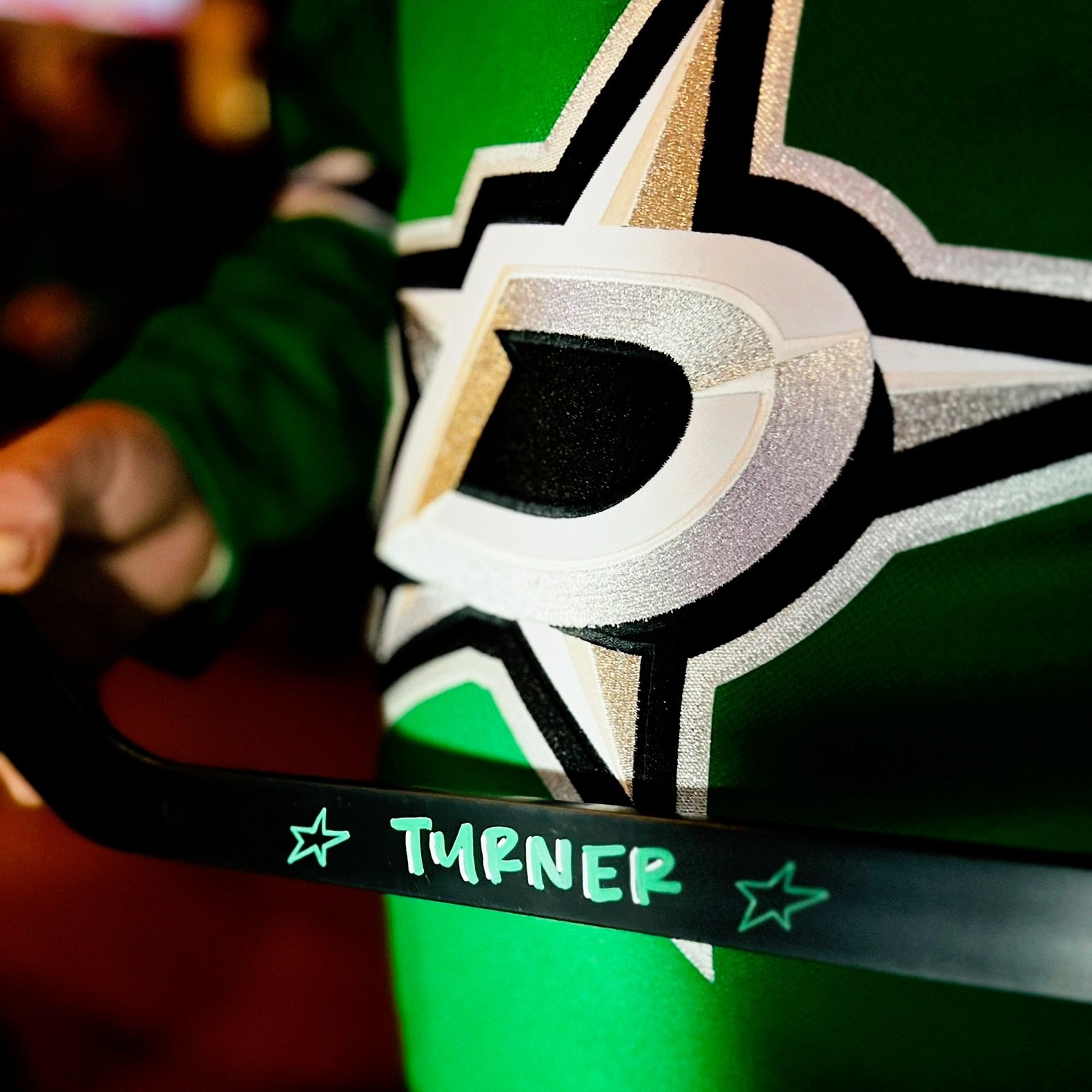 dallas-stars-personalized-hockey-stick.jpg
