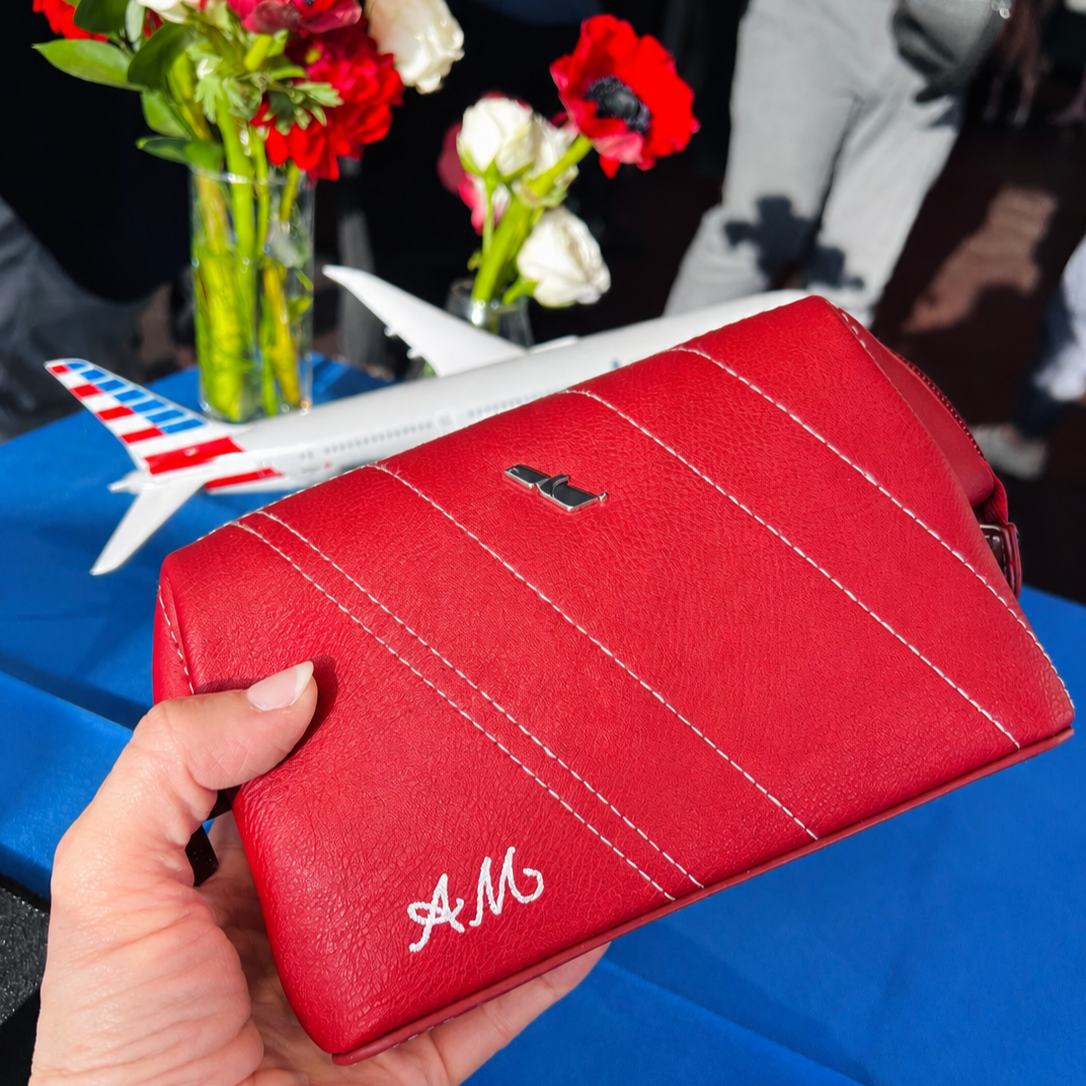 calligraphy-on-kits-american-airlines-event-dallas.png