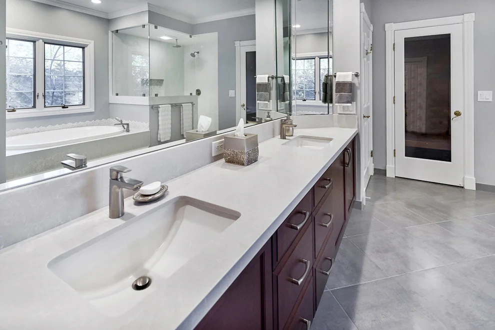 transitional-bathroom4.jpg