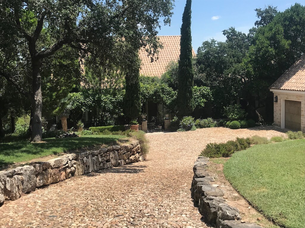 cobblestone drive construction after