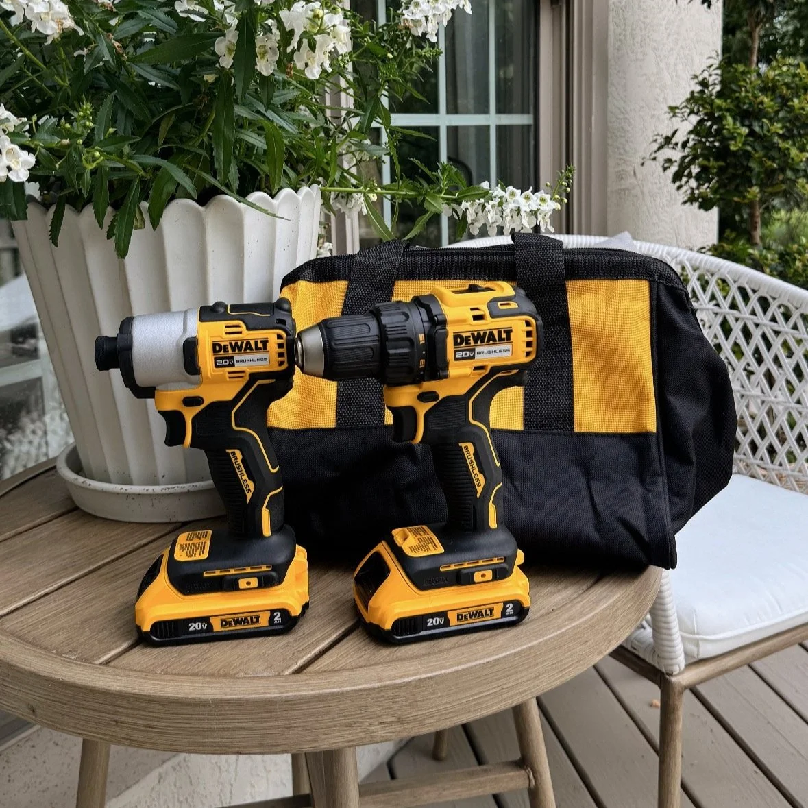Impact Wrench Dewalt Set 20 Volt Dewalt DCF880HM2 20-volt MAX