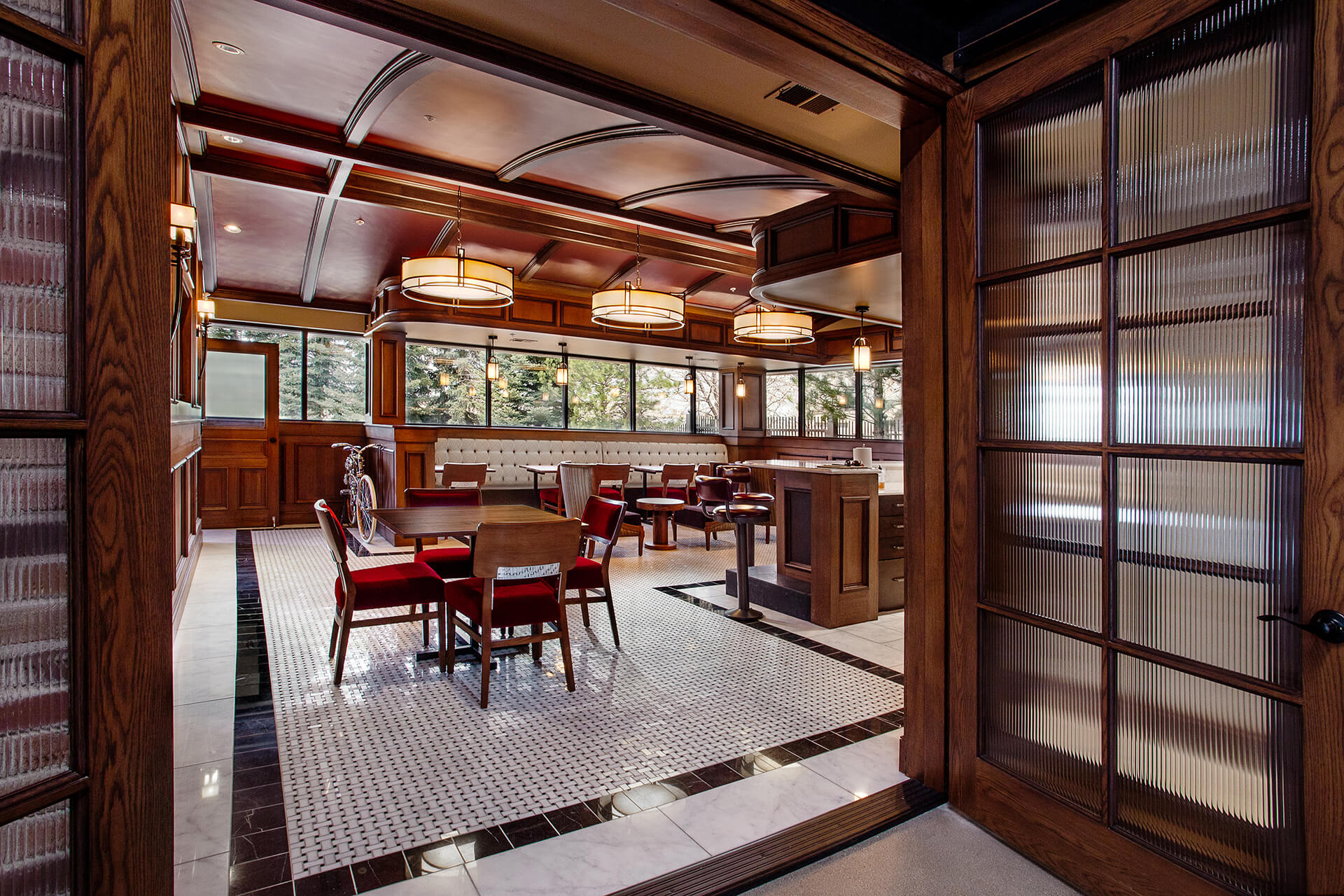  Bar Entrance 