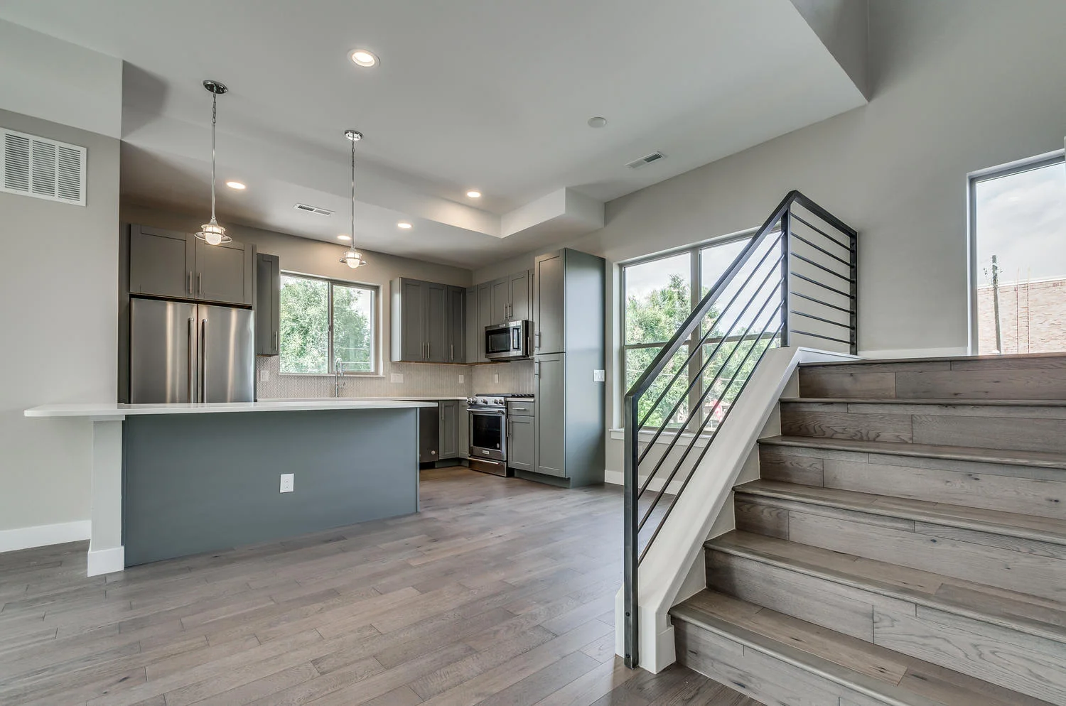  Unit Interior 
