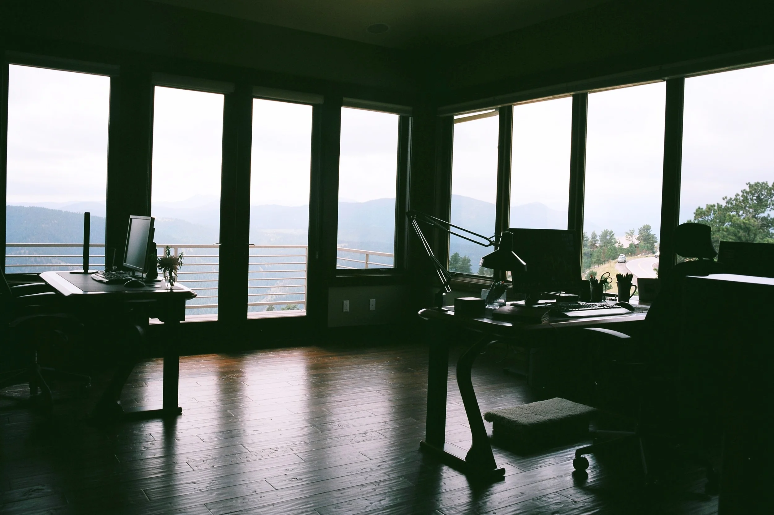  Study + Upper Balcony Outlook 