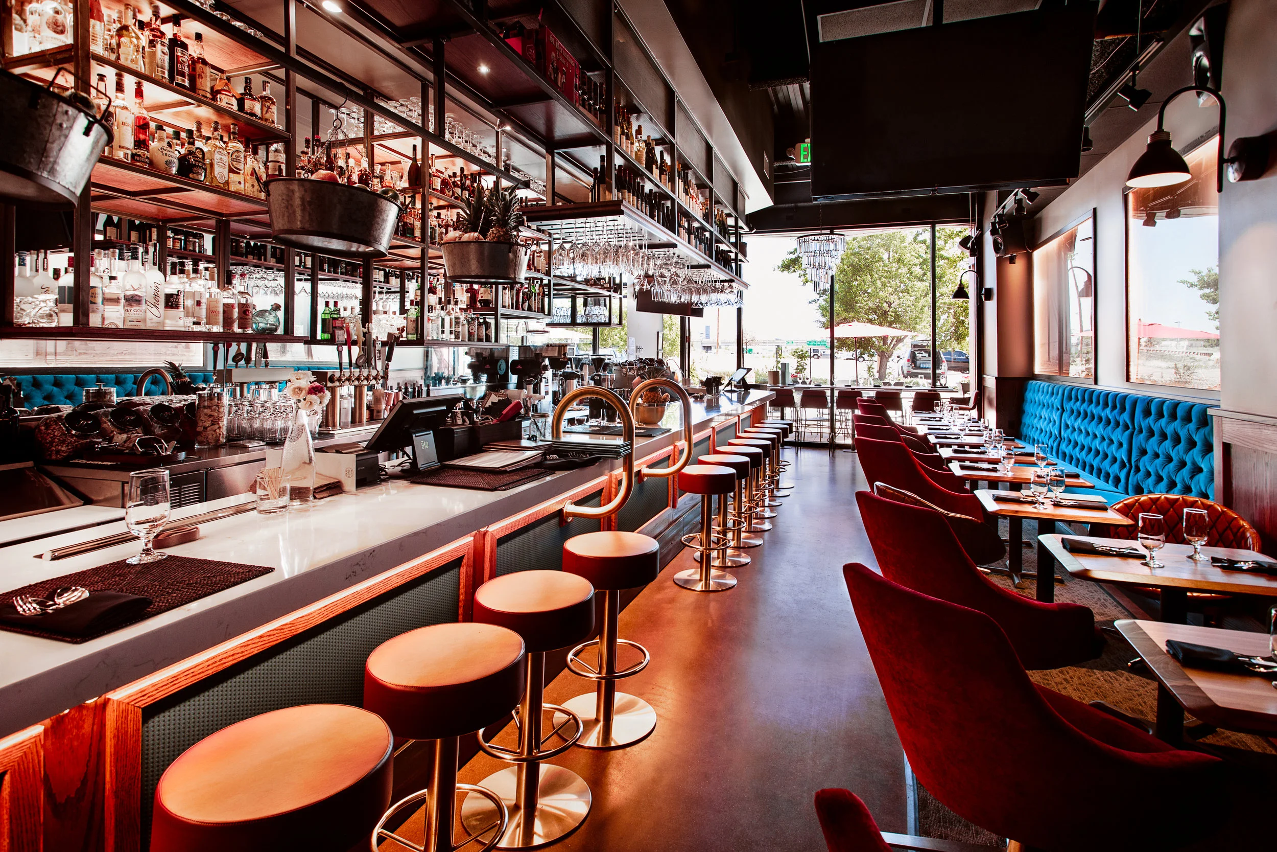  Bar Seating 