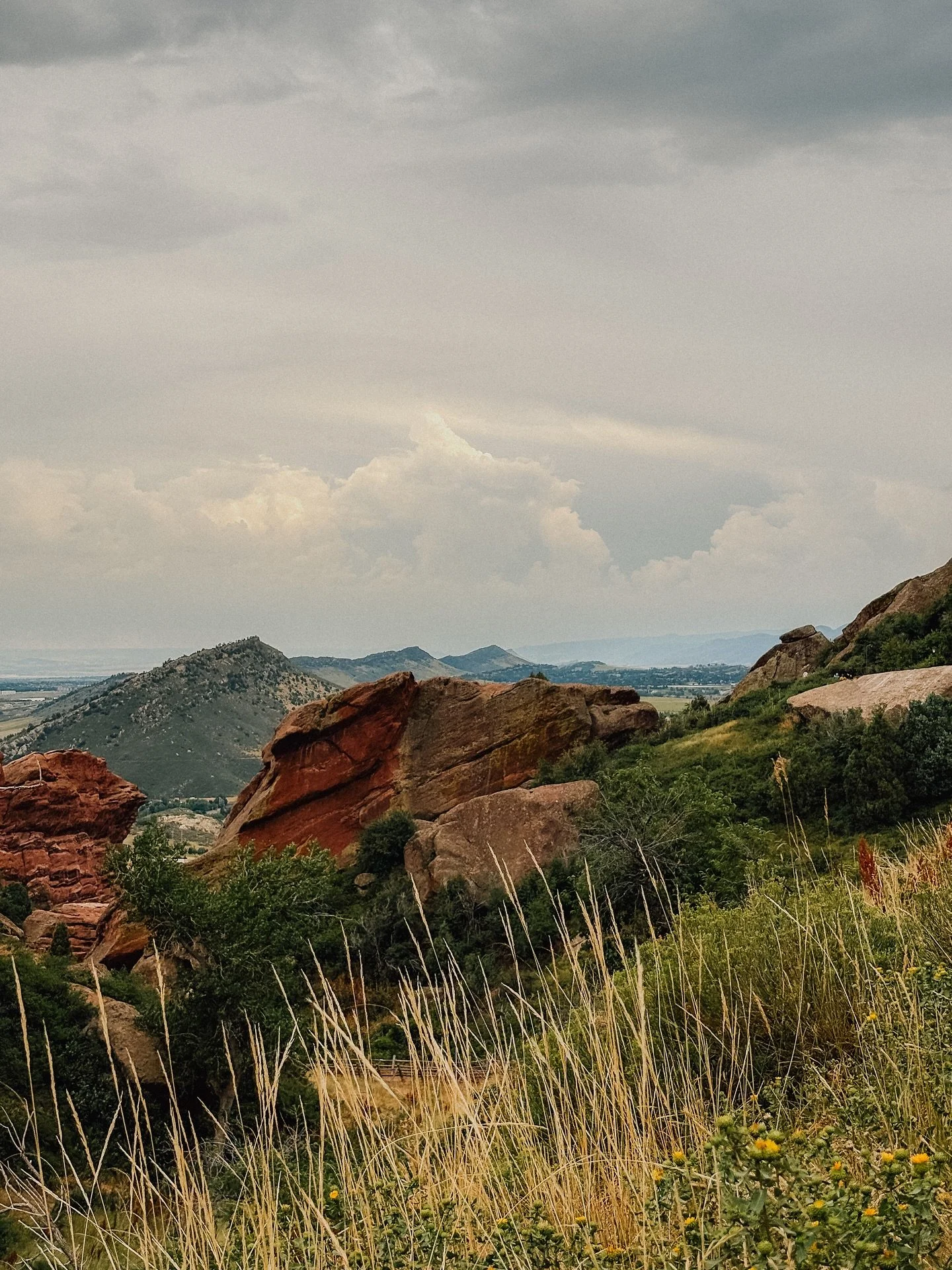 Red rocks and @amnthewilderness @jacksmannequin @somethingcorporate was incredible. Amazing evening.
.
.
.
#shotoniphone #redrocksamphitheater #redrockspark #exploretocreate #coloradoviews #livemusicvenue #livemusicphoto