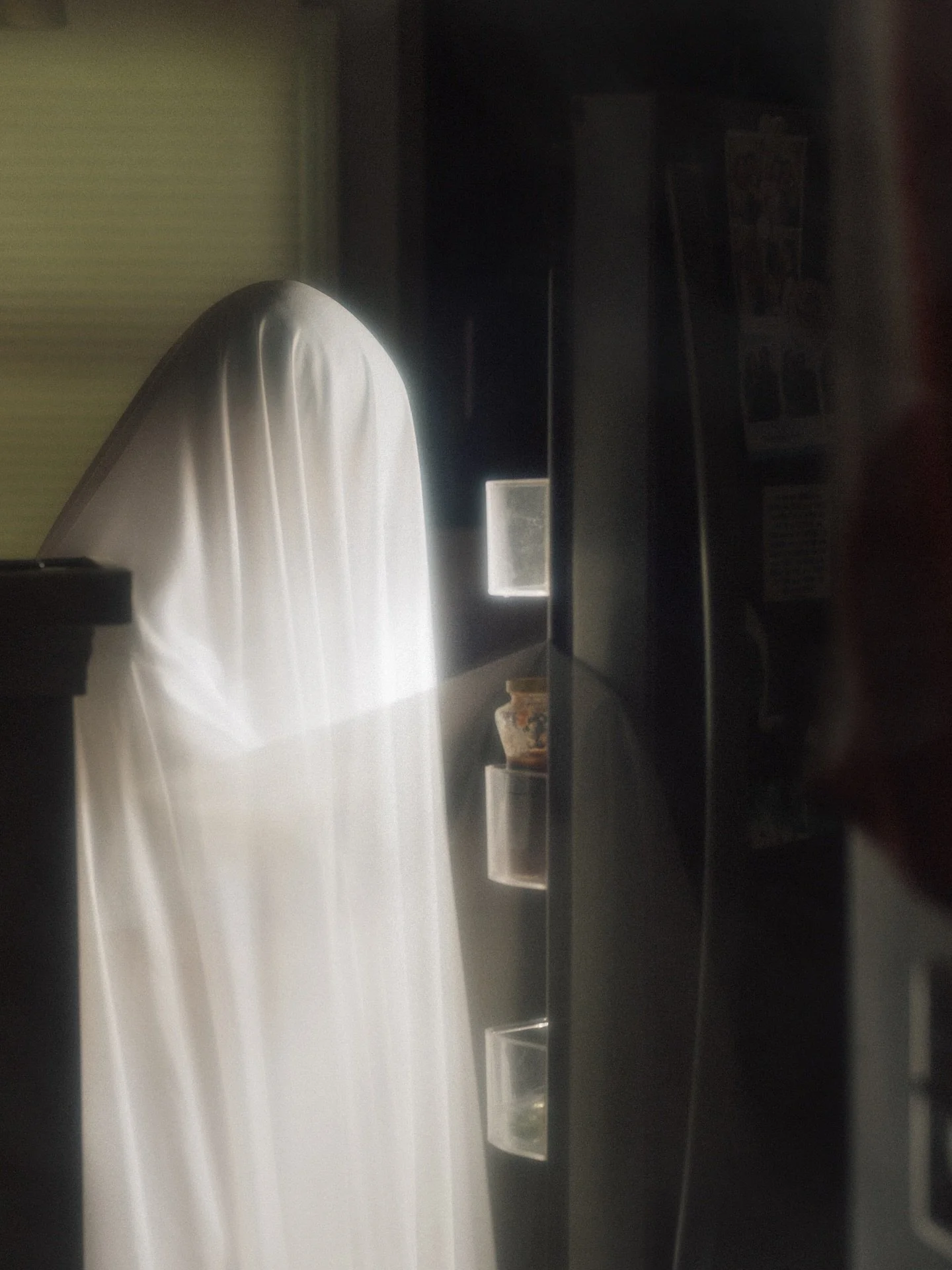 Late night snacking is bad for your health.

Ghost series is back. Hope to keep this up every year going forward.
.
.
.
#practicepracticepractice #practiceyourcraft #photographerslife #creativephotoshoot #canonusa #canon #eosr6markii #eosr6markⅱ #mir