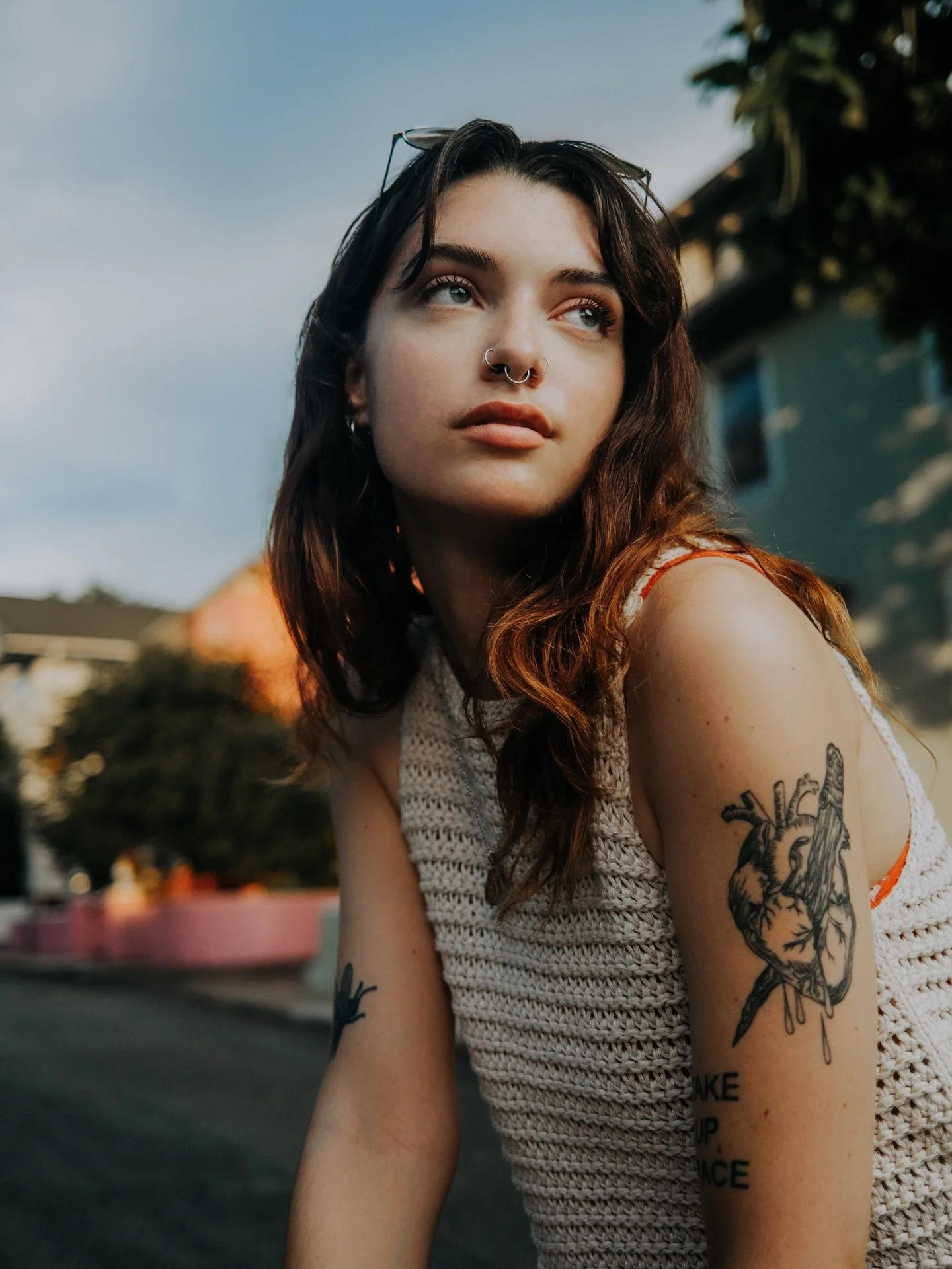 Was cleaning out a drive and came across this last shoot with @skiggle333. Looking forward to the upcoming photo shoots I have scheduled. Bring on 2026!
.
.
.
#environmentalportrait #visualjournal #creativesofinstagram #fujifilmx100v #fujiframes