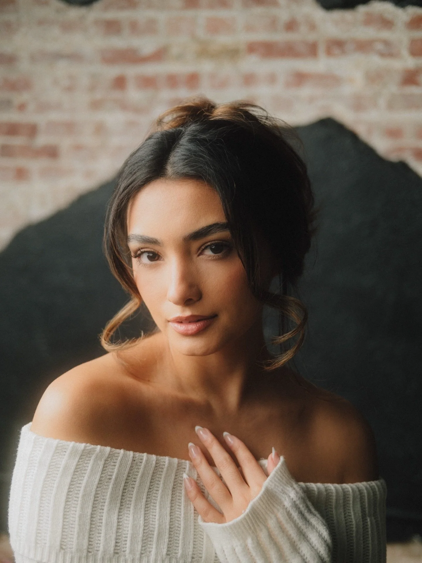 It was great to get out shooting with models again. Thank you to @criseidabecerra for giving me your time. These are just a few out of many other photos we captured. I&rsquo;ll be dropping more later and throughout the week.
.
.
.
#portrait_shooterz 