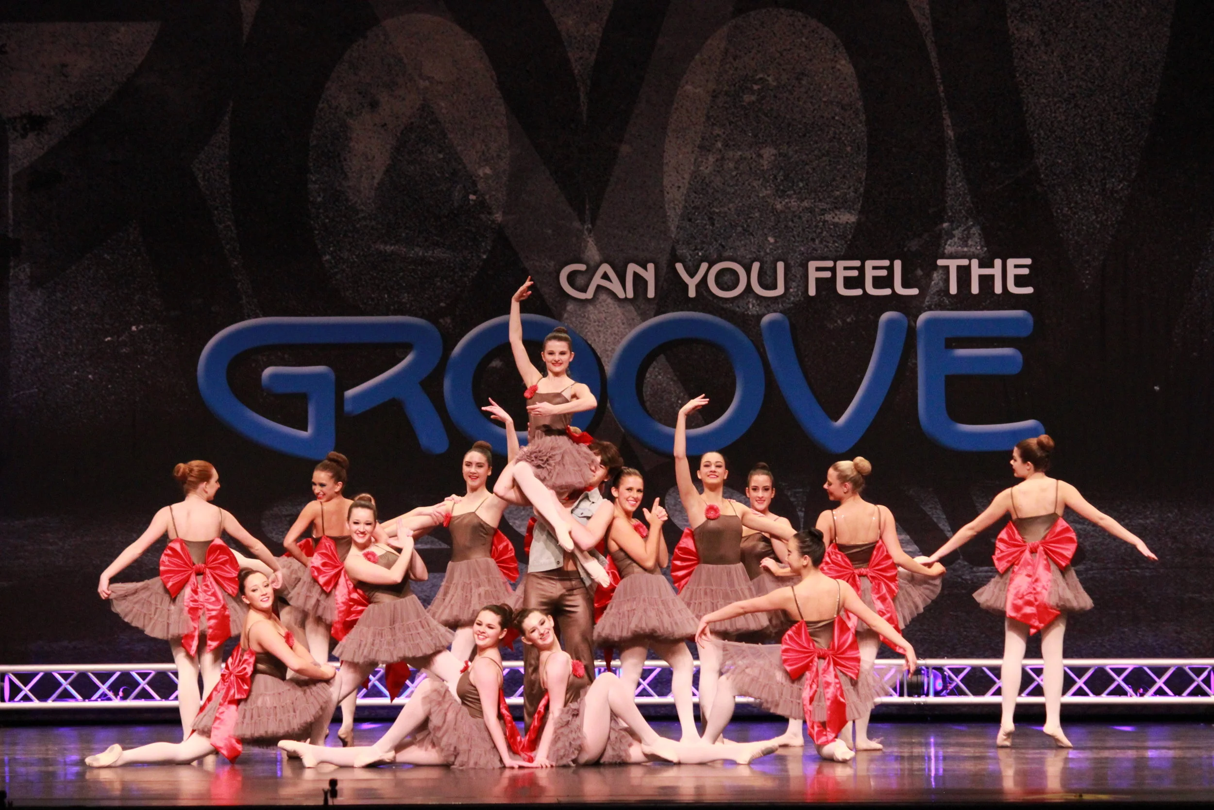 groove-9999_194-(ZF-9276-15012-1-008).jpg