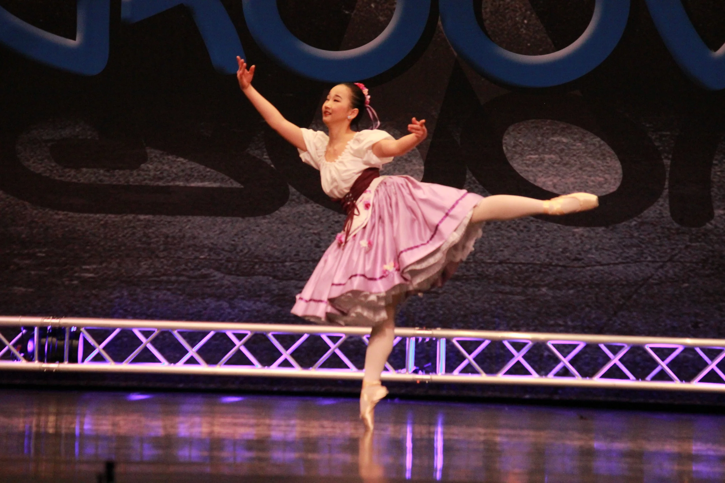 groove-9999_12-(ZF-9276-15012-1-079).jpg