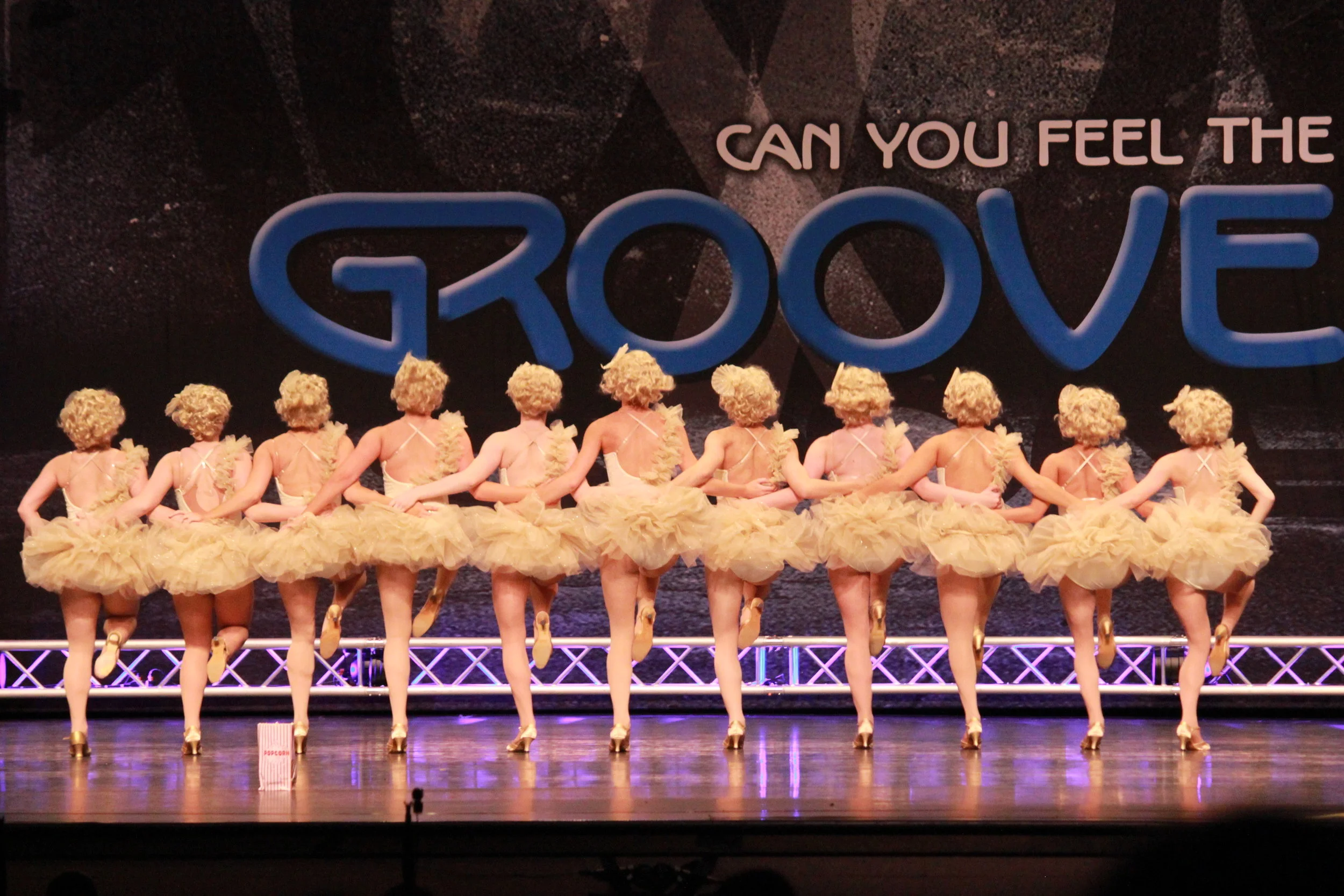 groove-9999_117-(ZF-5500-21797-1-037).jpg