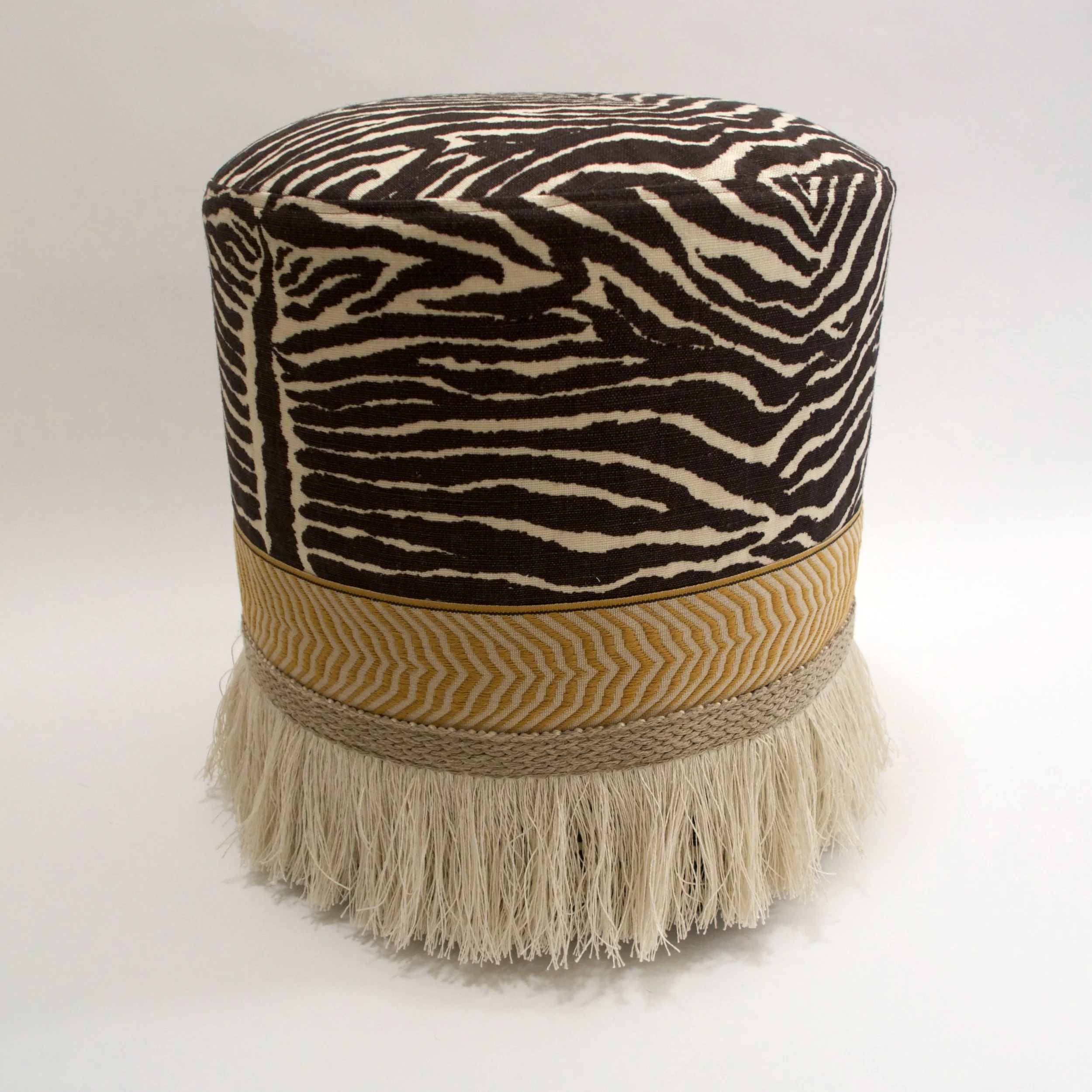LL+-+Pouf+-+Zebra+Chic+-+1.jpeg