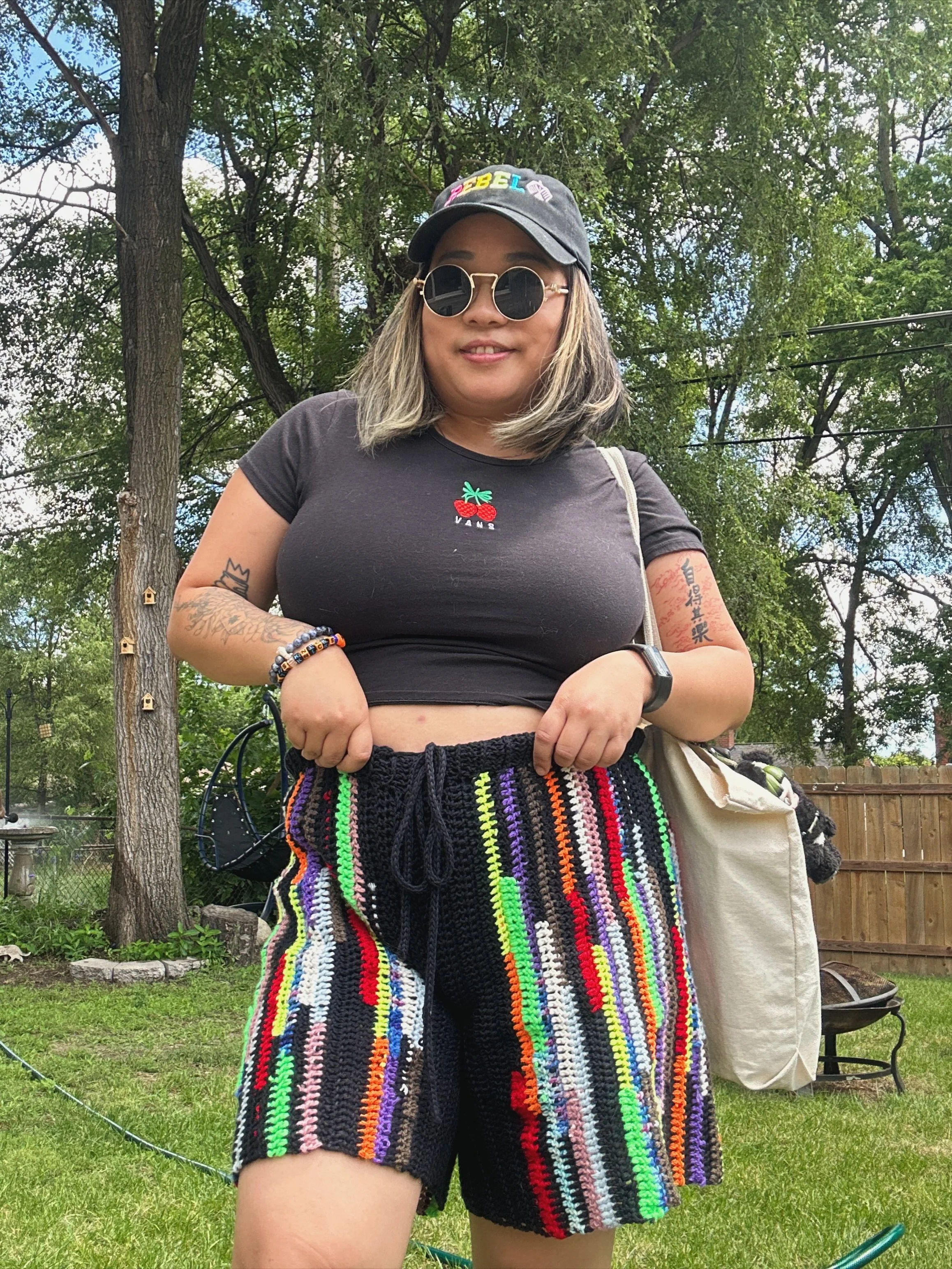 Year 3 of Make It Gay Make-A-Long, hosted by @fennelandfiber ! This year I made crochet shorts! I used the Joseph Shorts pattern by @whatmorganmakes. I used all scrap yarns and stash. Only thing I would change is adding pockets. ❤️🧡💛💚💙💜🩷🩵🤍🤎?