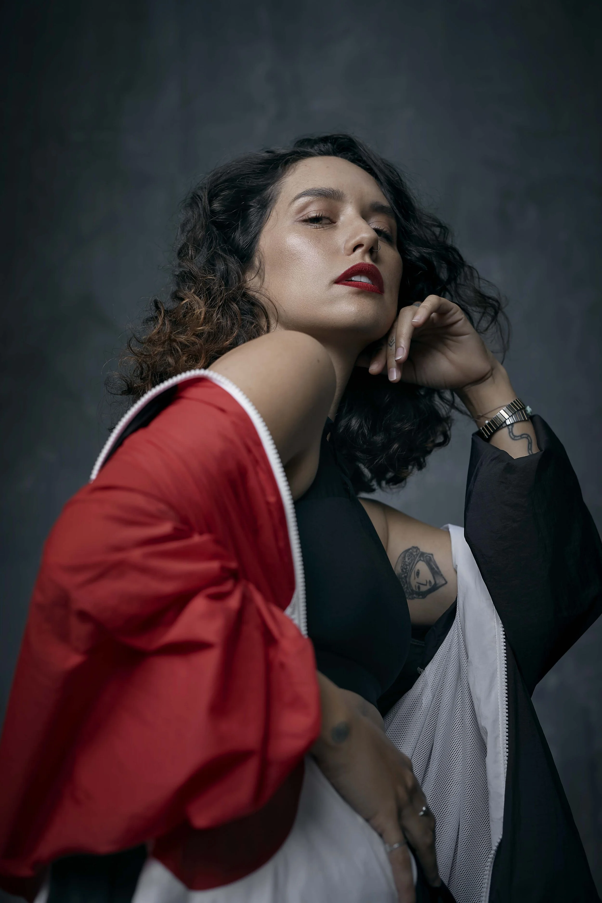 OUT OF THE SHADOW x NIKE