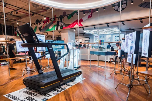 OPENING TIENDA BOULEVARD