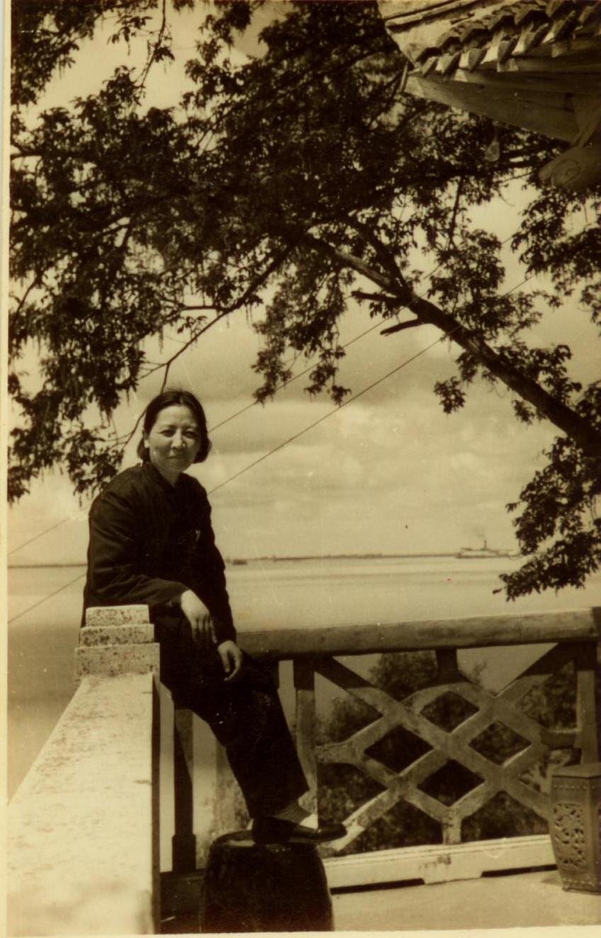  Wu Xiaoqing’s mother, Li Jinyi, @1960. She was murdered by Red Guards six years later.  