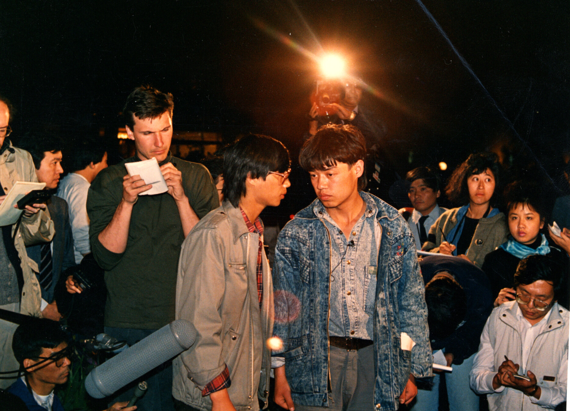  Covering the student-led protests in May 1989, with Wang Dan and Wu’er Kaixi, student leaders, center and right. 