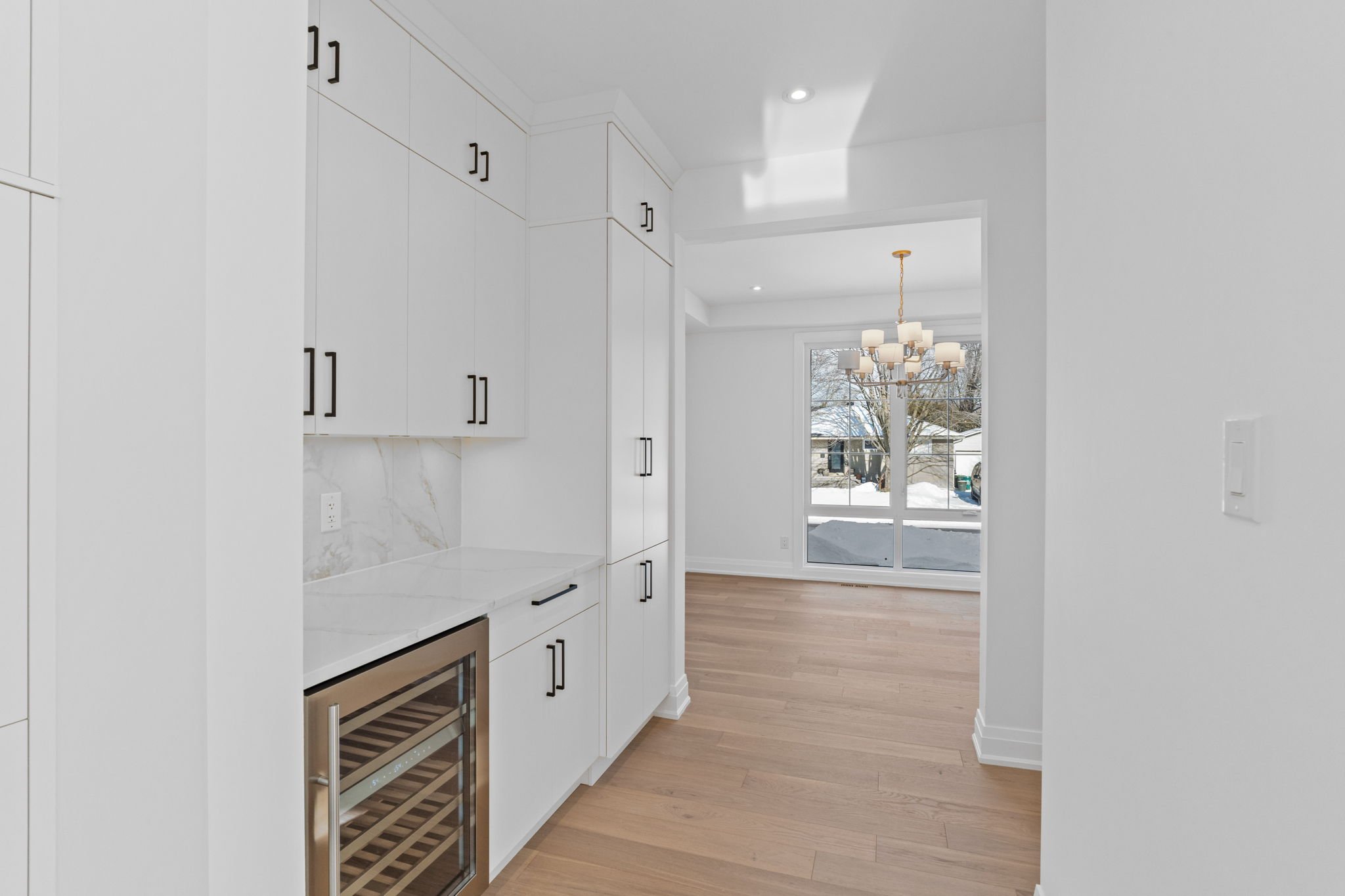 21-web-or-mls-98 Harris Place-16.jpg
