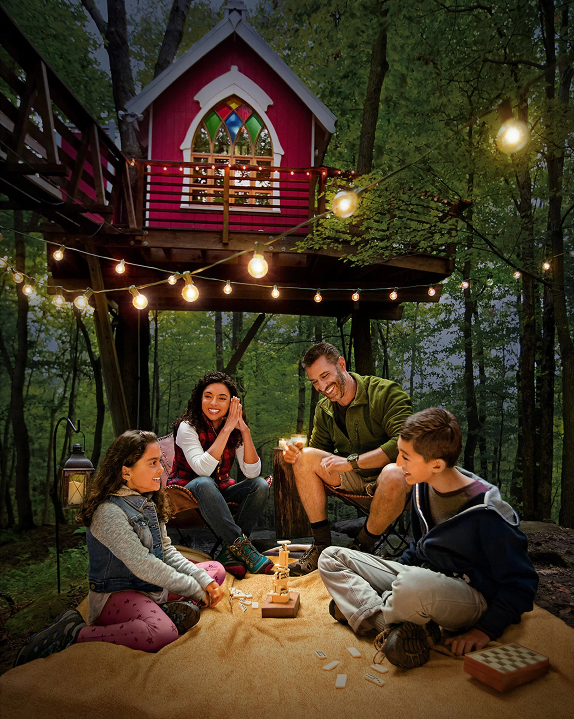 TourismOhio-Mohican Treehouse Family.jpg