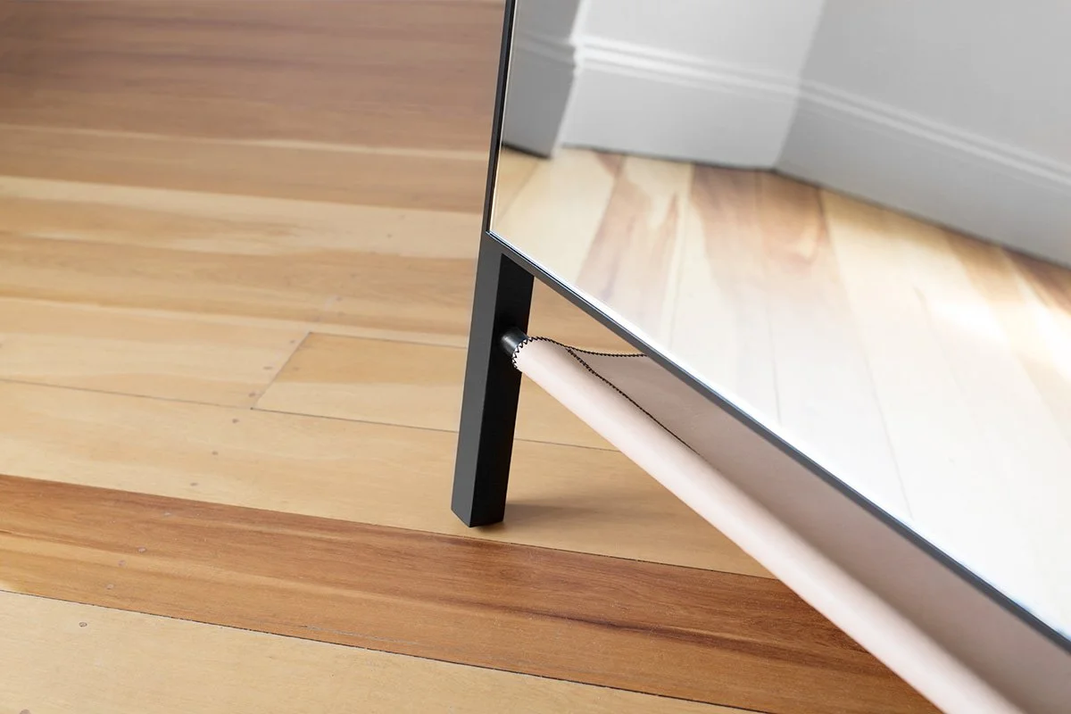 Owen-Architecture-Design-The-Easel-Mirror-with-Leather-003.jpg