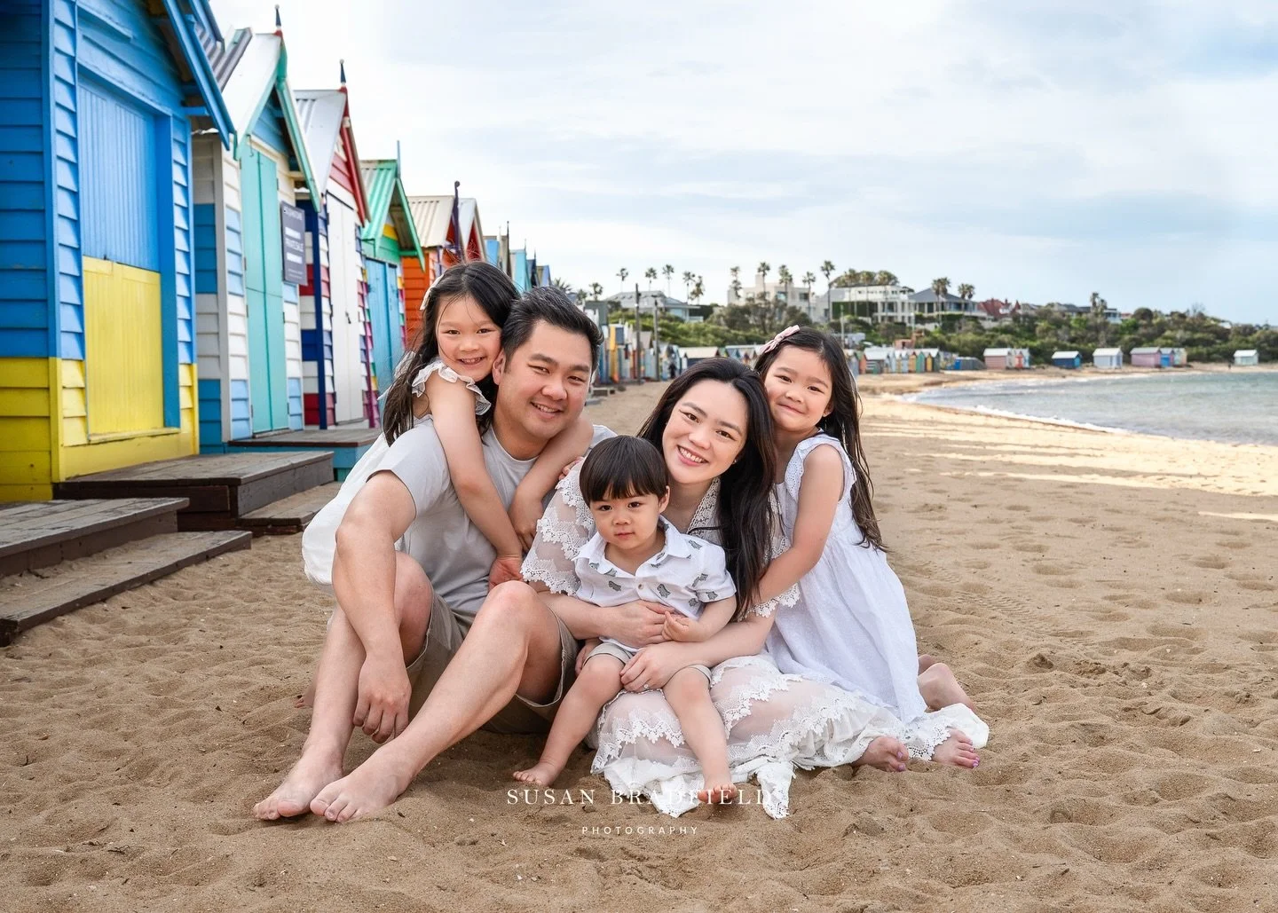 Happy fam vibes at Brighton first thing this morning! And yes! It was warm: go Melbourne ☀️.
.
.
.
Number 1 Maternity Photographer Melbourne 2025 and 2024, family and newborn photographer
WEBSITE: www.susanbradfieldphotography.com
NOW BOOKING INTO 20