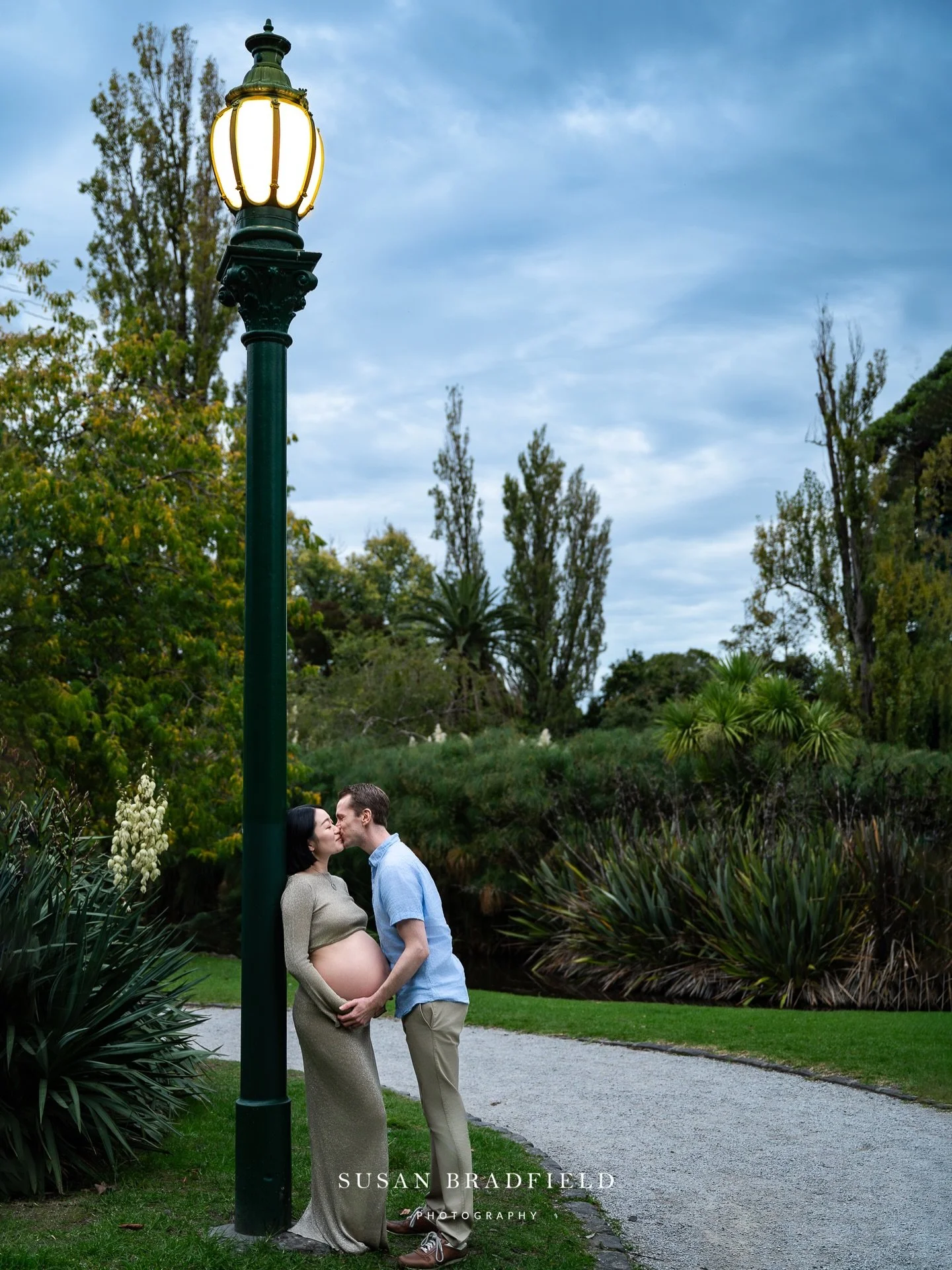 I love how every shoot is its own story and I can create something that is uniquely yours, made in the moment ❤️ MJ and David&rsquo;s maternity photo shoot 💫💫💫.
.
.
Number 1 Maternity Photographer Melbourne 2025 and 2024, family and newborn photog