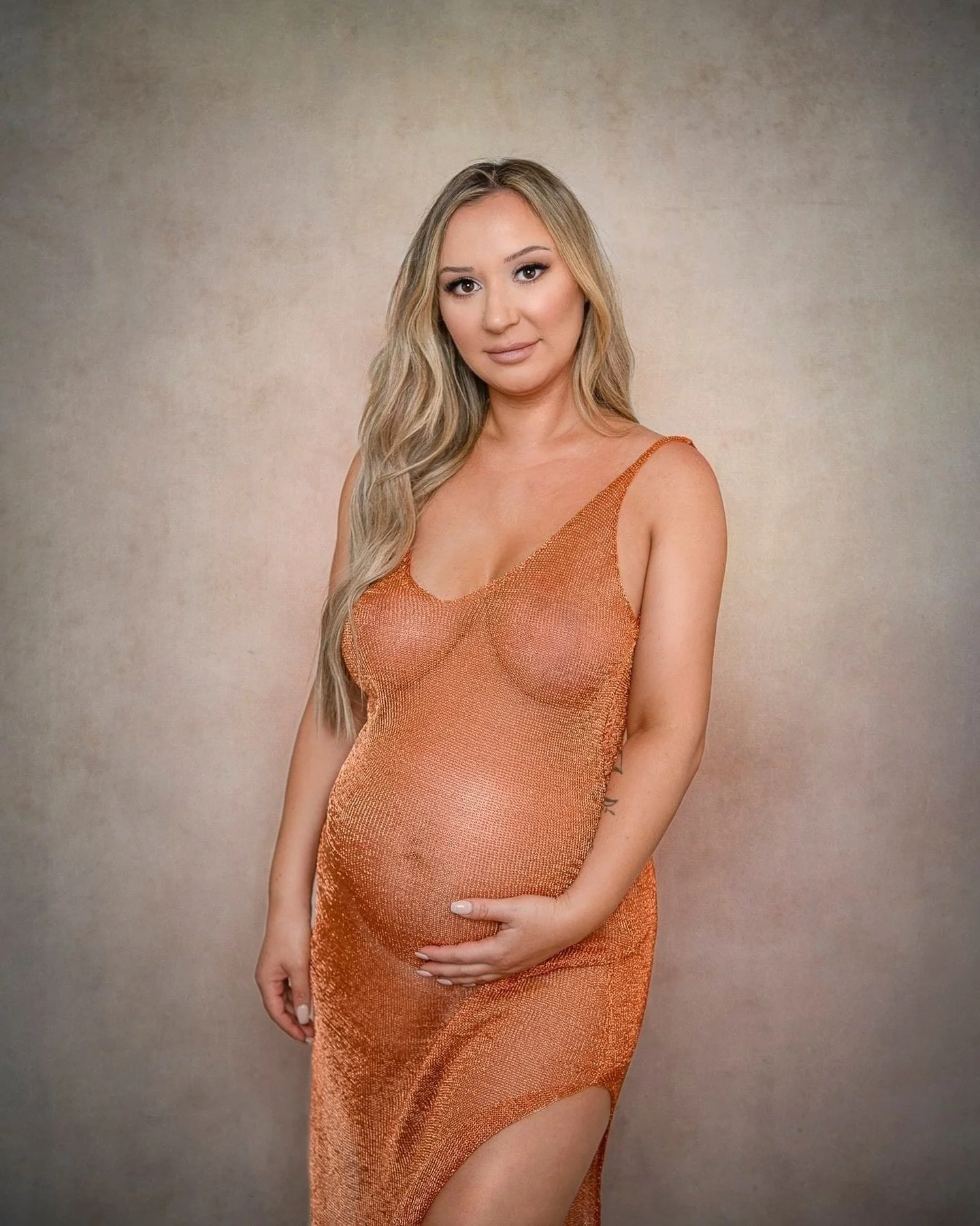 Step into you power 💫.
.
.
Number 1 Maternity Photographer Melbourne 2025 and 2024, family and newborn photographer
WEBSITE: www.susanbradfieldphotography.com
NOW BOOKING INTO 2026 DATES NEWBORN, MATERNITY, FAMILY Brighton studio location, outdoor s