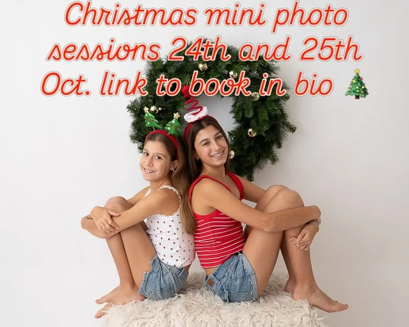Book in now for Christmas pics 24th and 25th October 🎄🎄🎄
